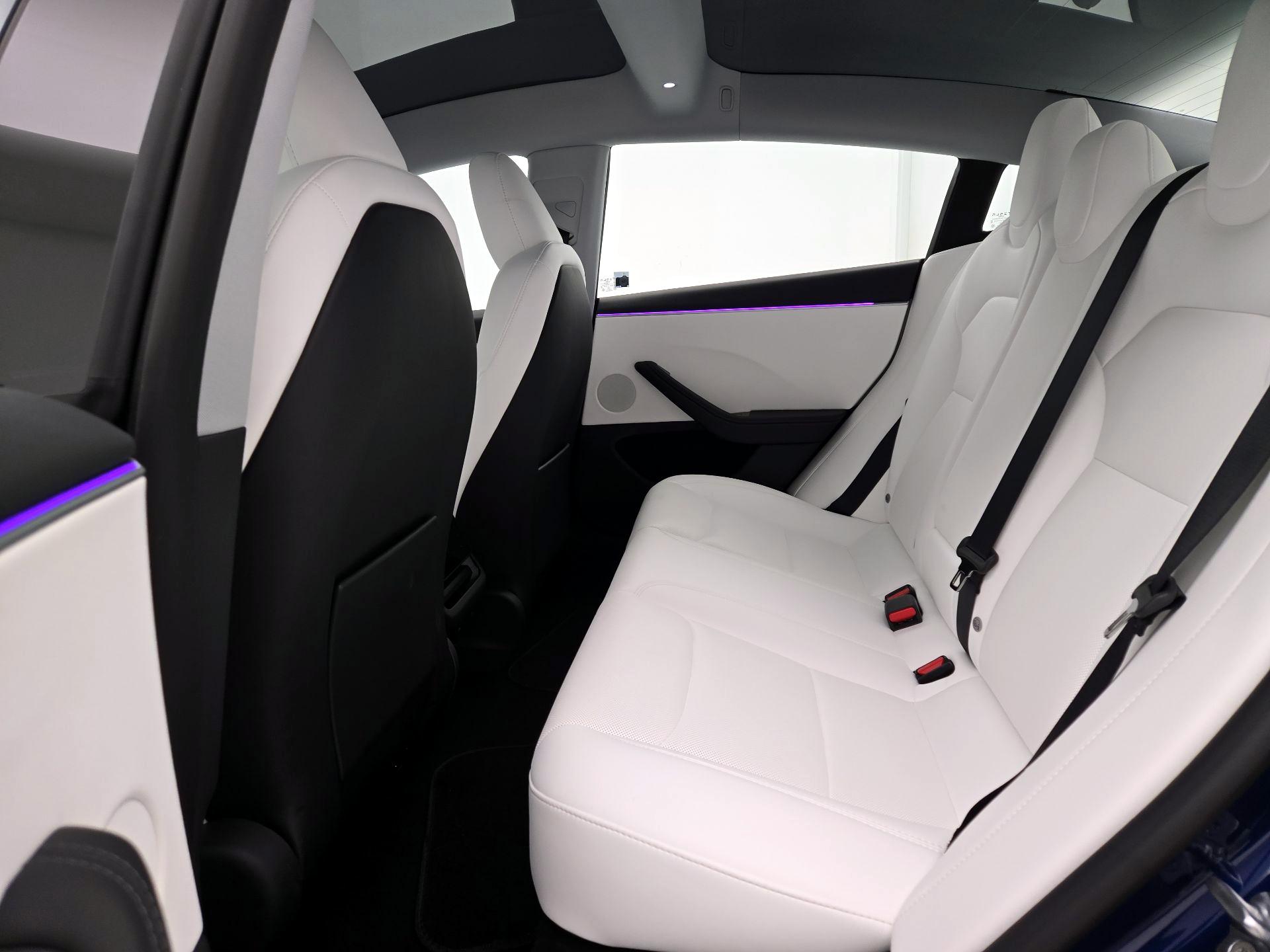 Thumbnail: 2025 Tesla Model 3 - 19