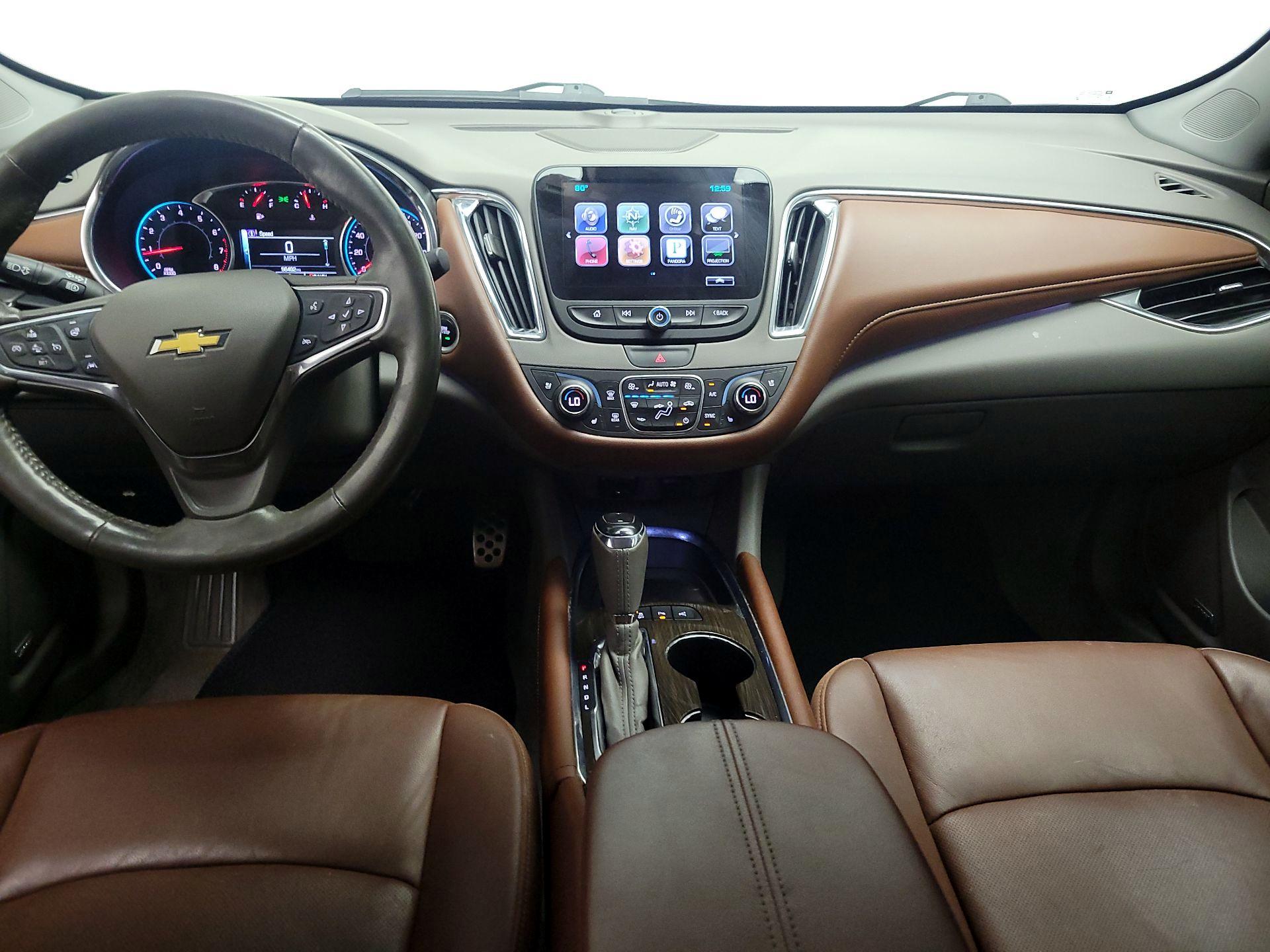 Thumbnail: 2016 Chevrolet Malibu - 9