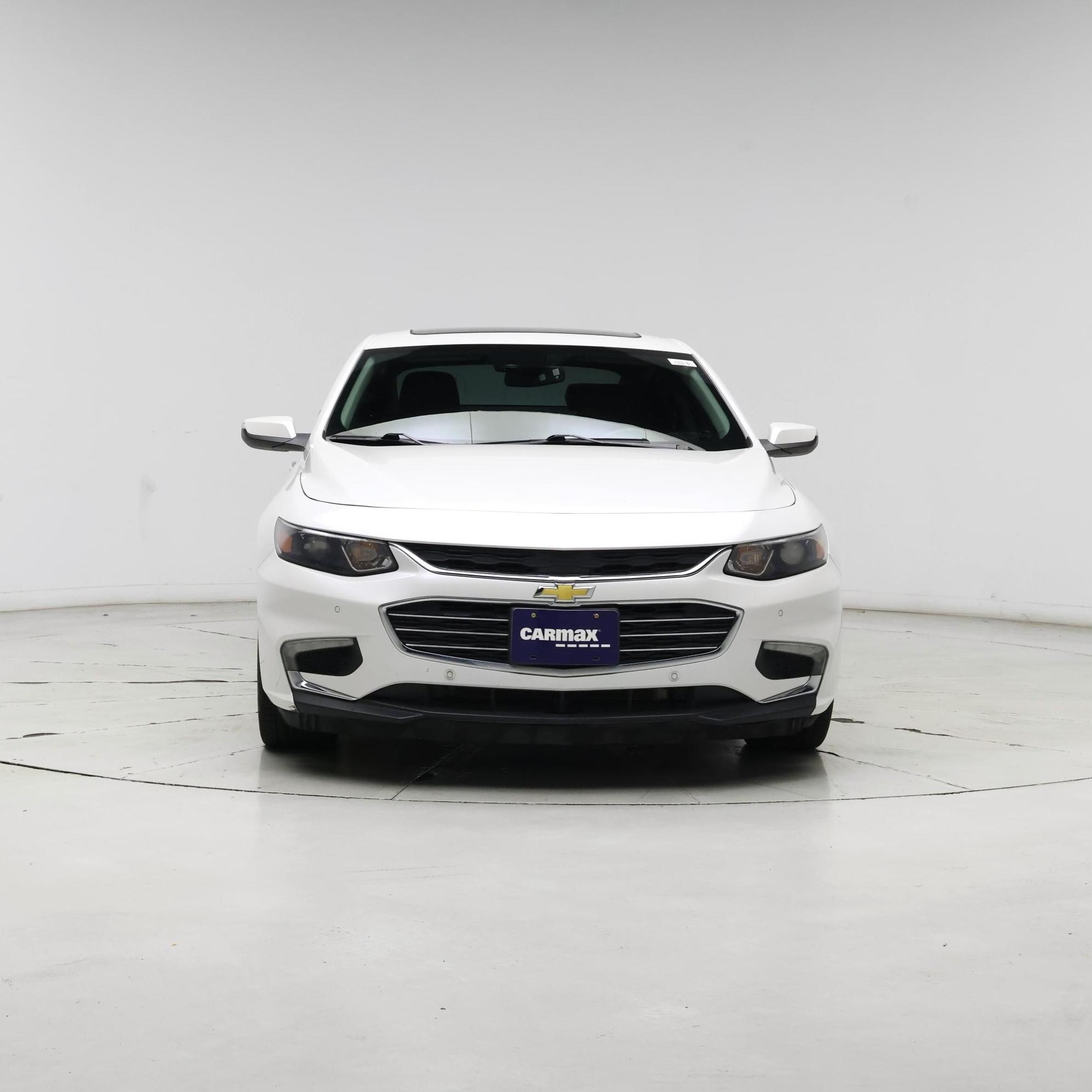 Thumbnail: 2016 Chevrolet Malibu - 5