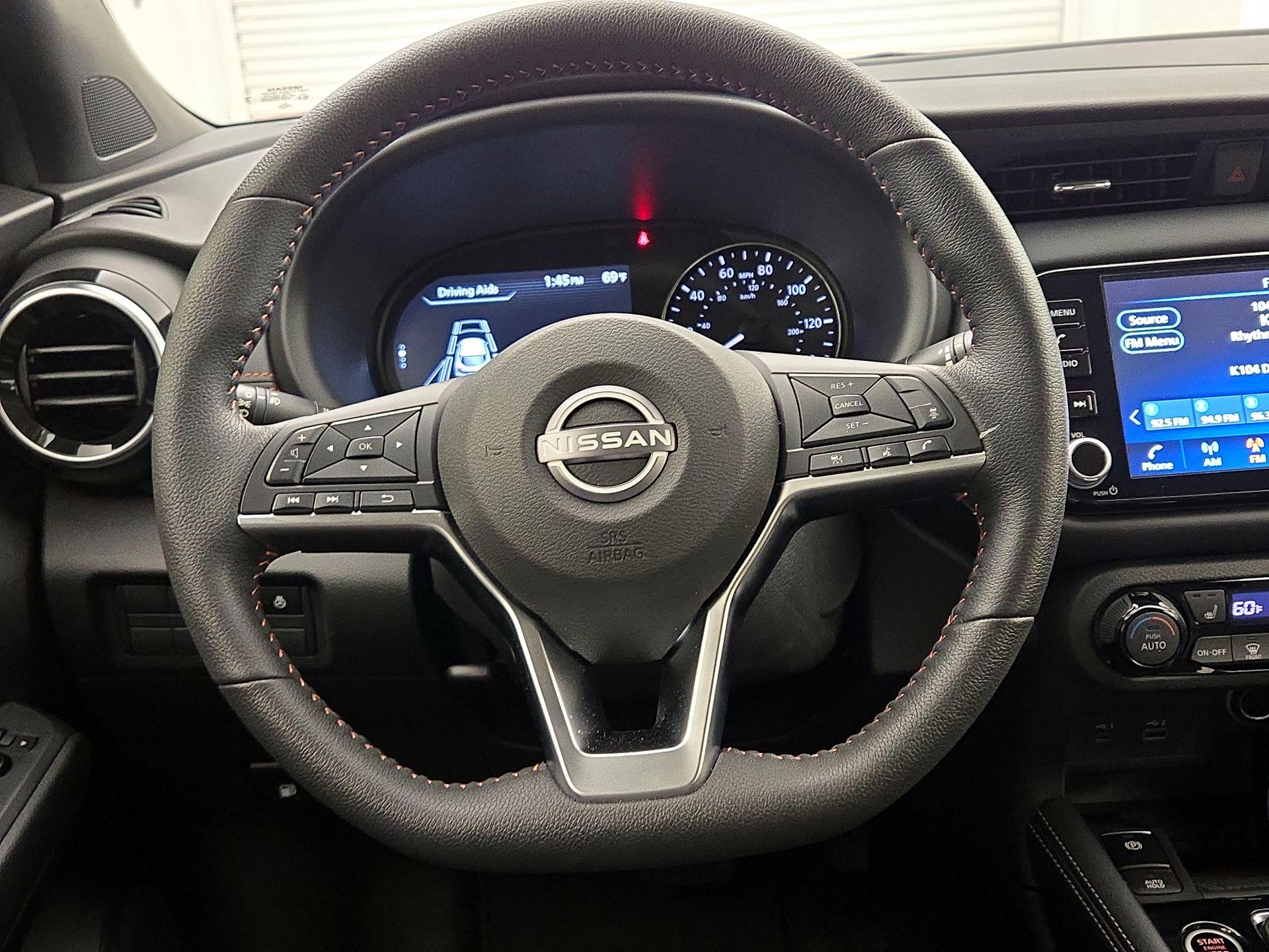 Thumbnail: 2024 Nissan Kicks - 10