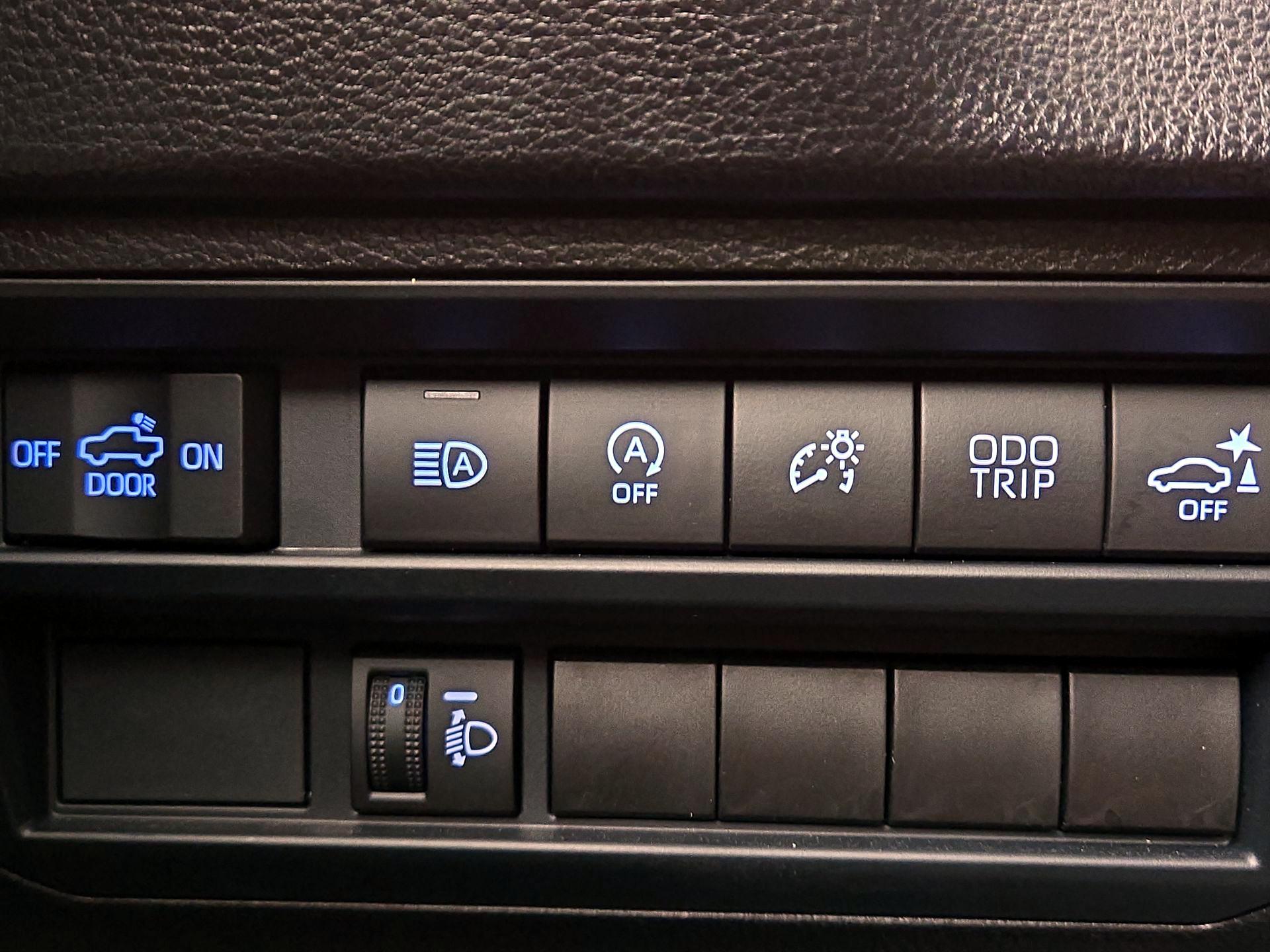 Thumbnail: 2024 Toyota Tundra - 13
