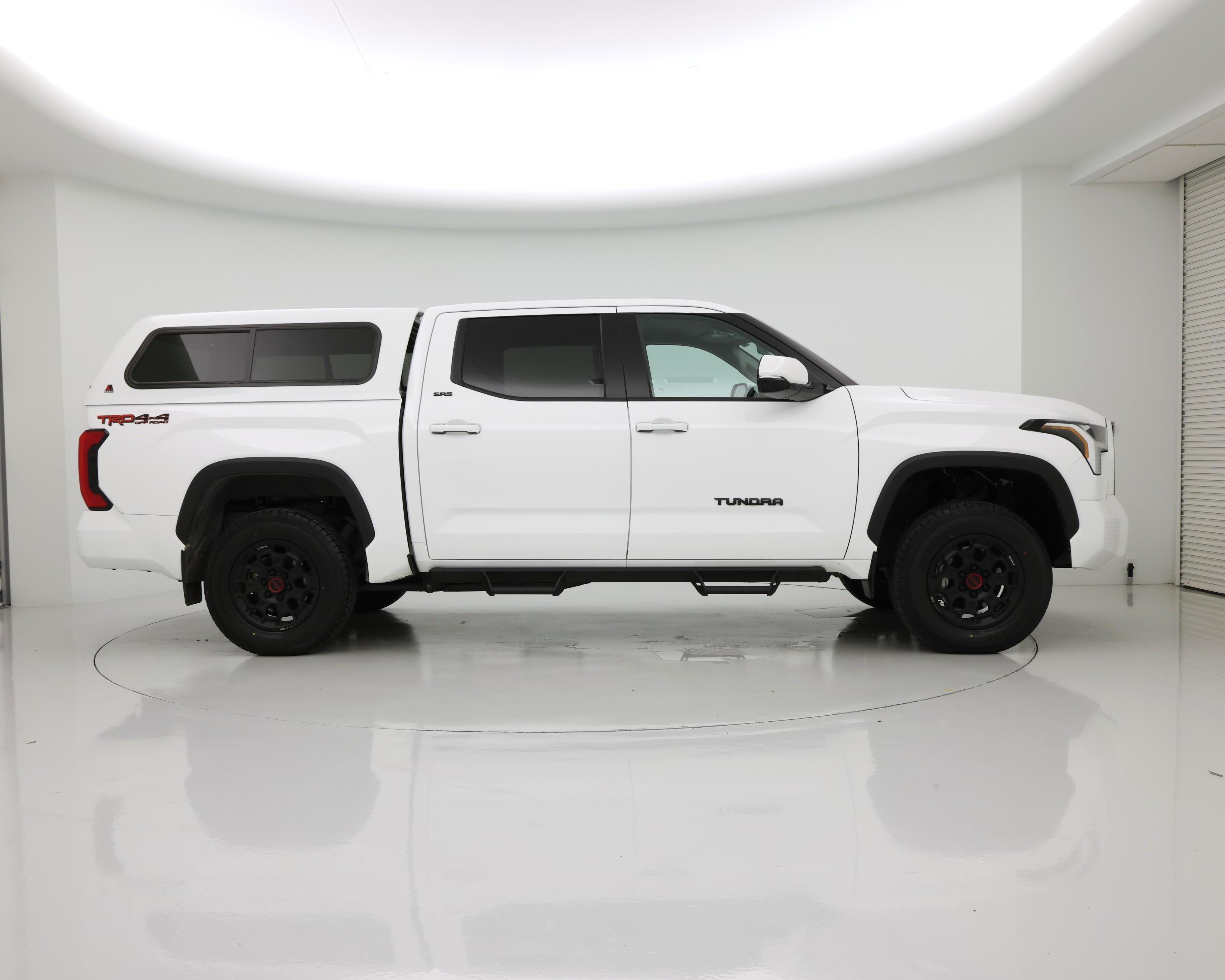 Thumbnail: 2024 Toyota Tundra - 7