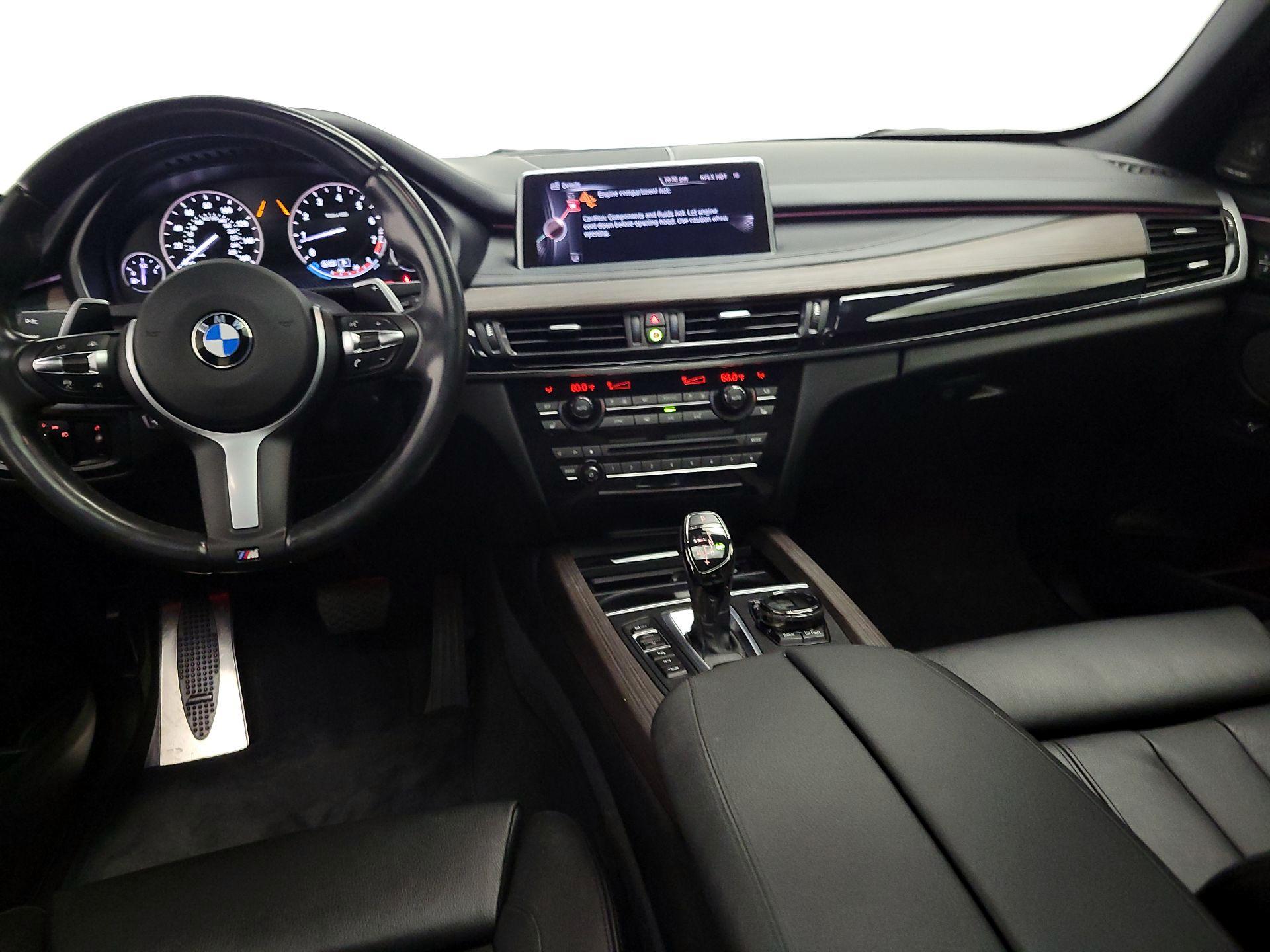 Thumbnail: 2016 BMW X5 - 9