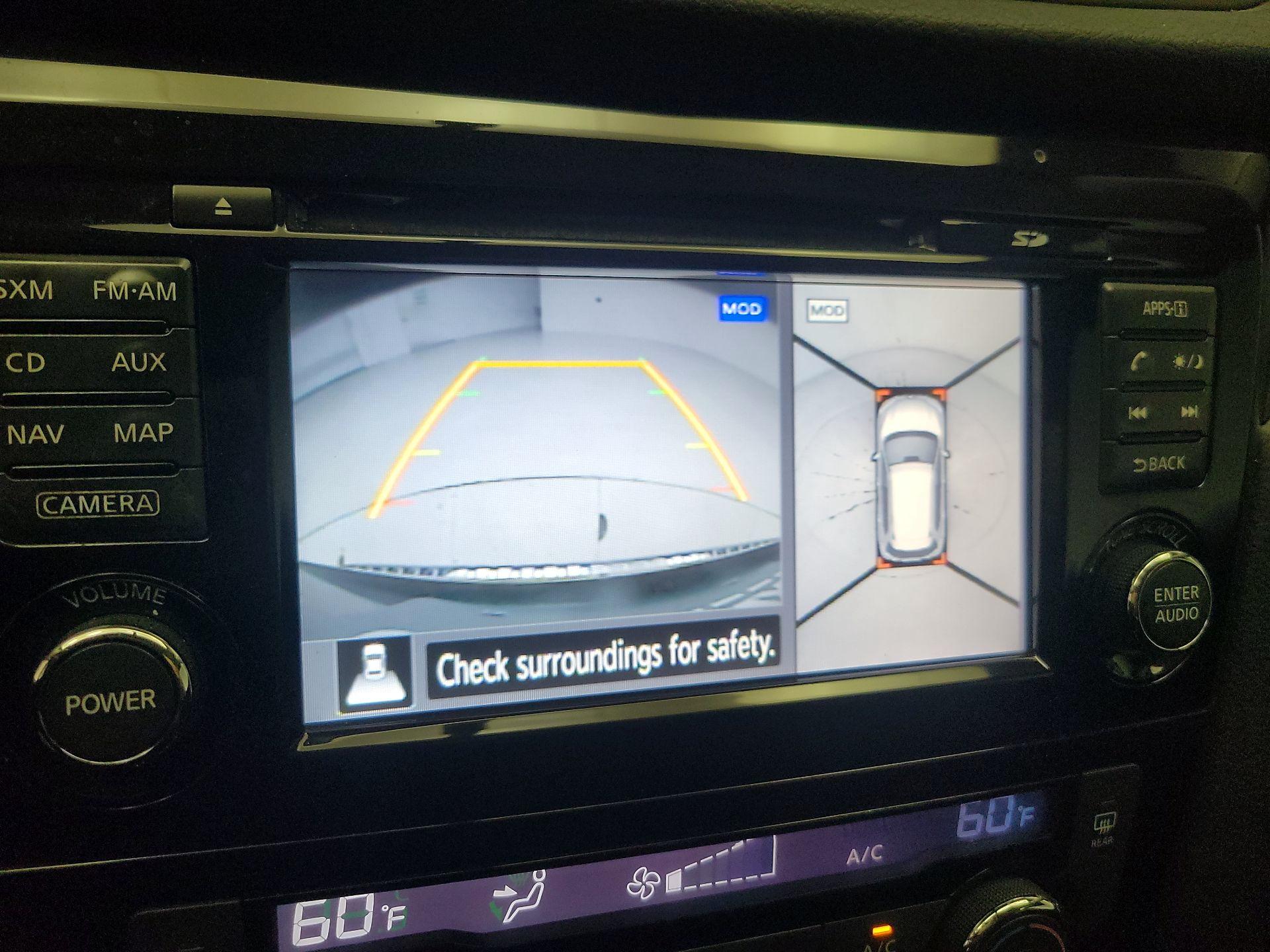 Thumbnail: 2015 Nissan Rogue - 15
