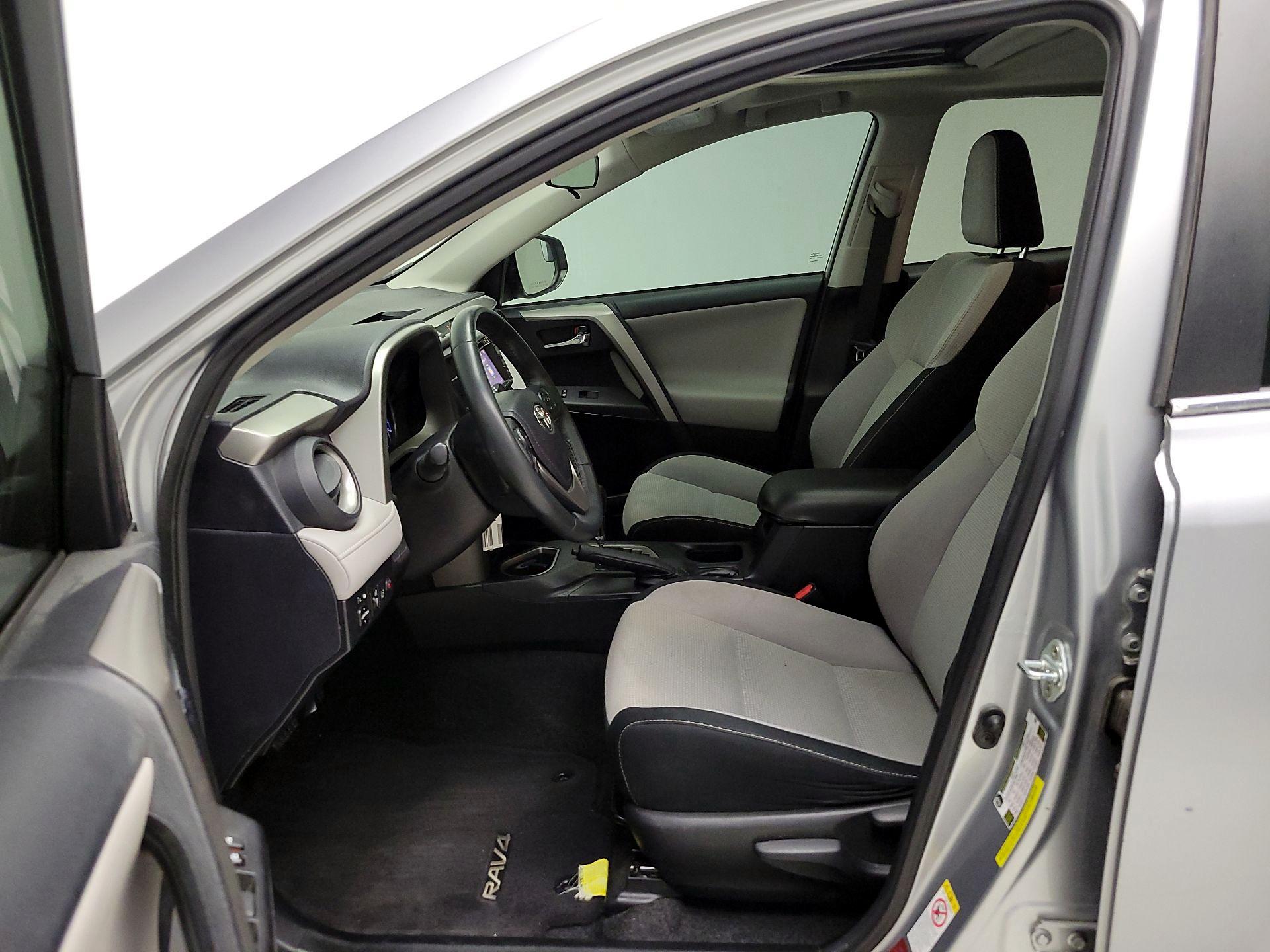 Thumbnail: 2017 Toyota RAV4 - 11
