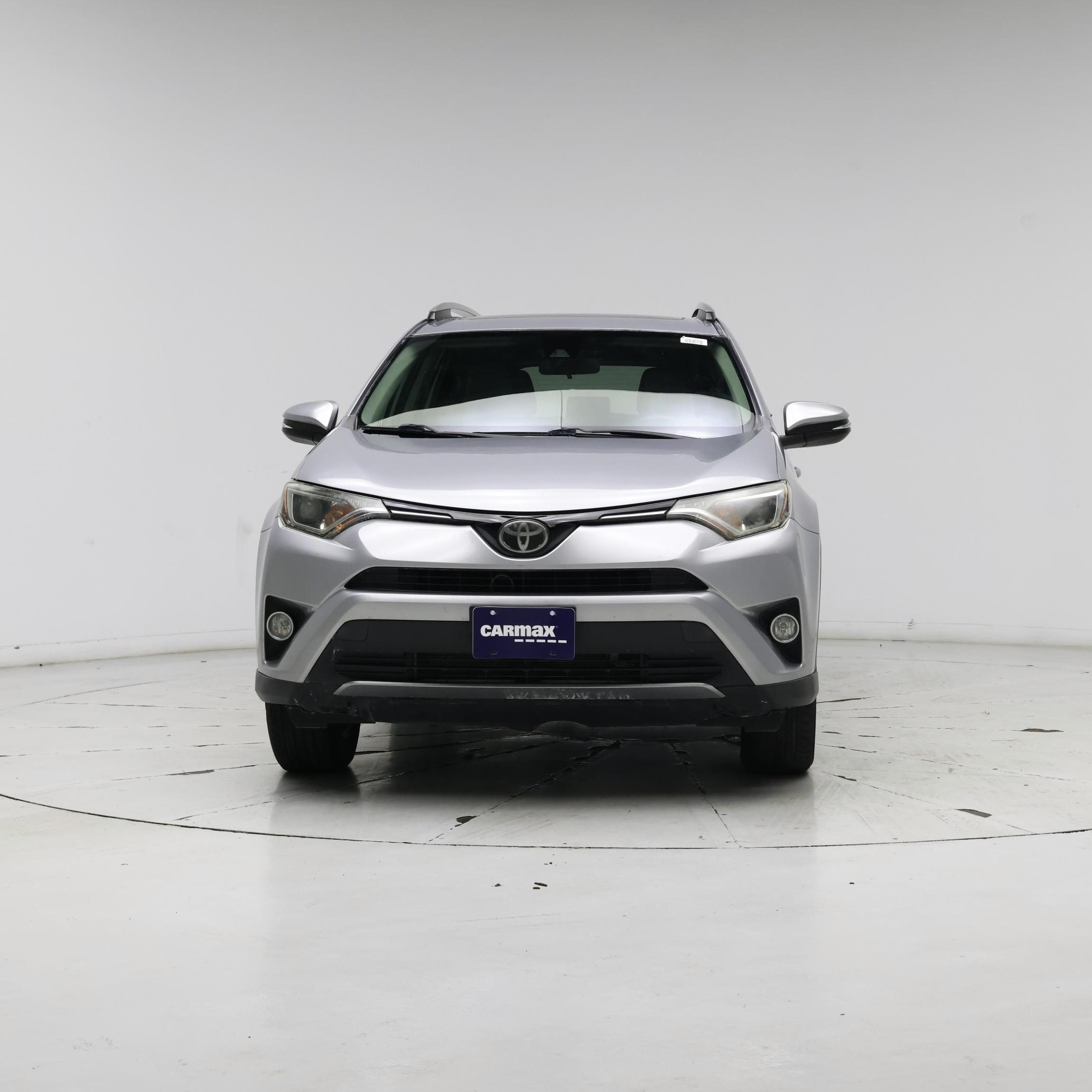 Thumbnail: 2017 Toyota RAV4 - 5