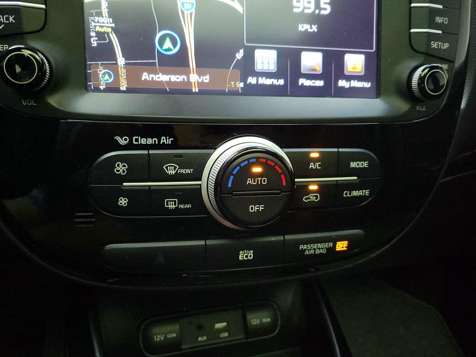 Thumbnail: 2015 Kia Soul - 17