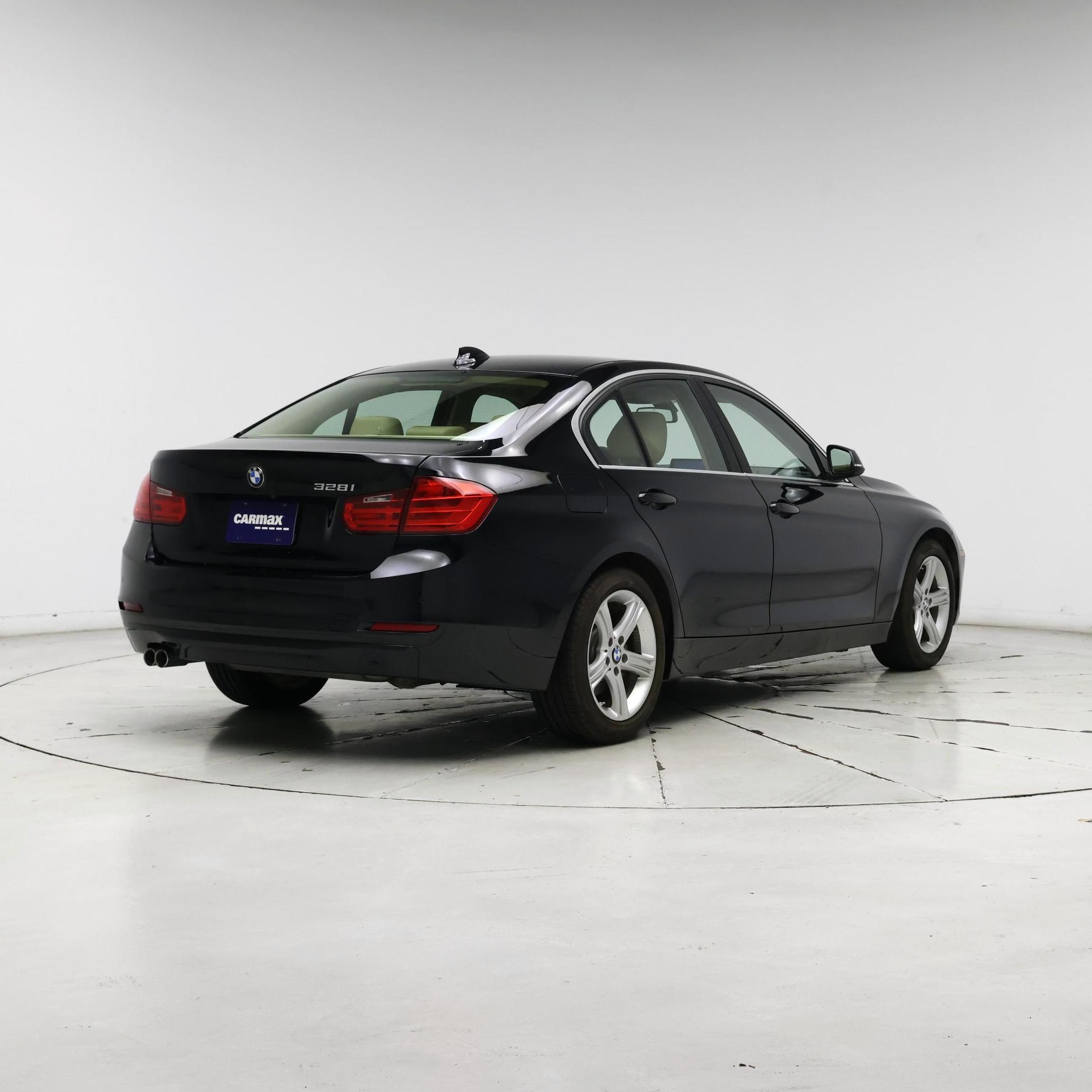 Thumbnail: 2015 BMW 3 Series - 8