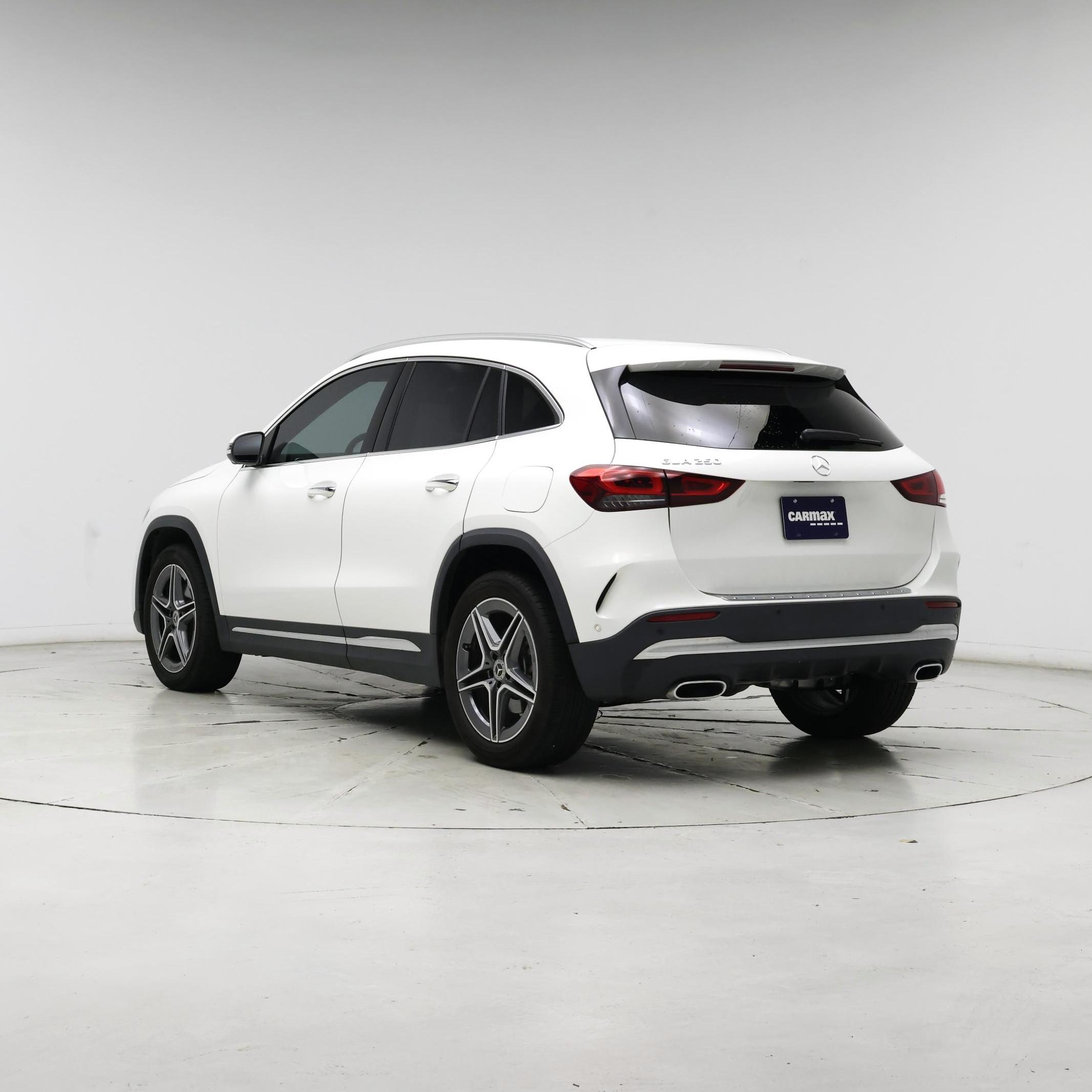 Thumbnail: 2023 Mercedes-Benz GLA - 2