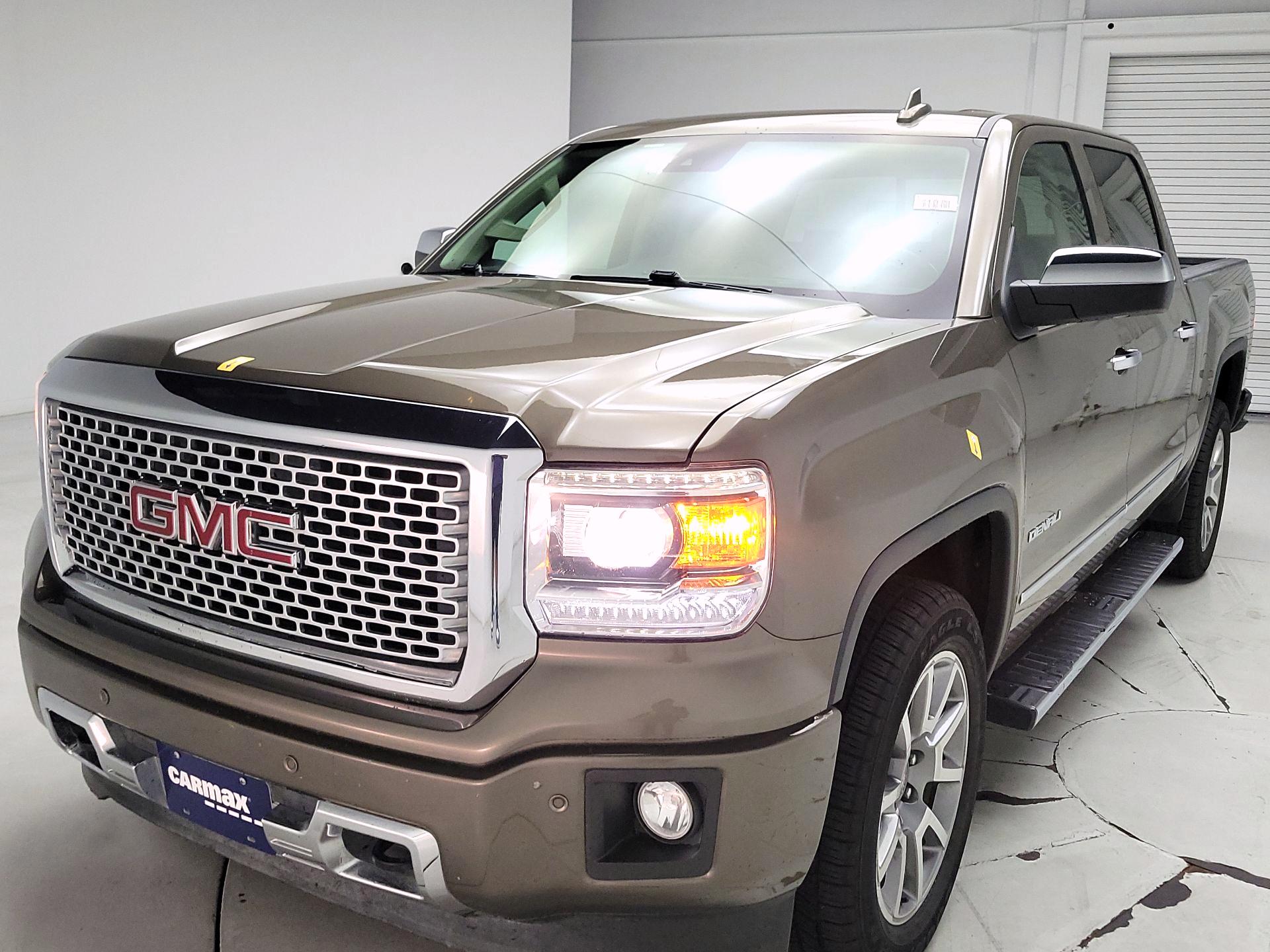 Thumbnail: 2015 GMC Sierra 1500 - 3