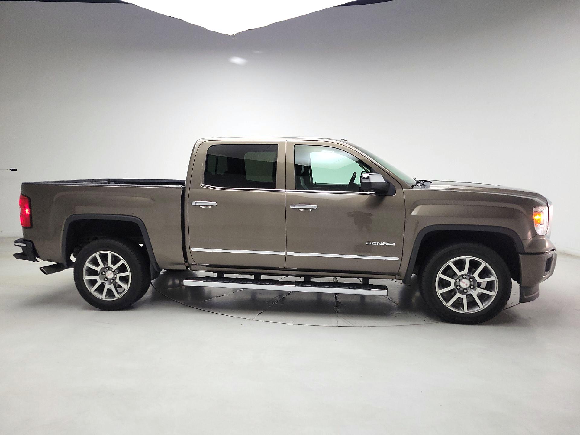 Thumbnail: 2015 GMC Sierra 1500 - 4