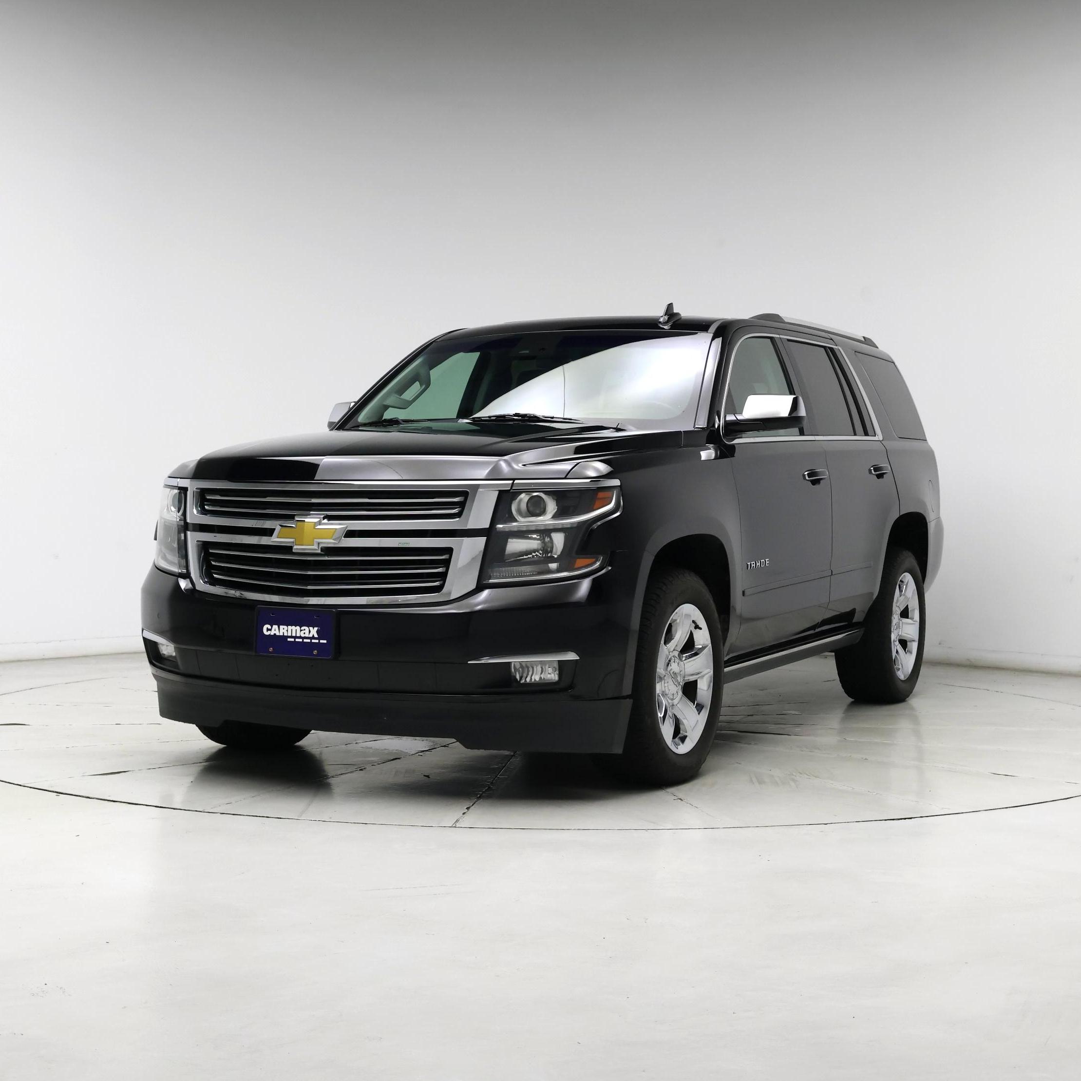 Thumbnail: 2019 Chevrolet Tahoe - 4
