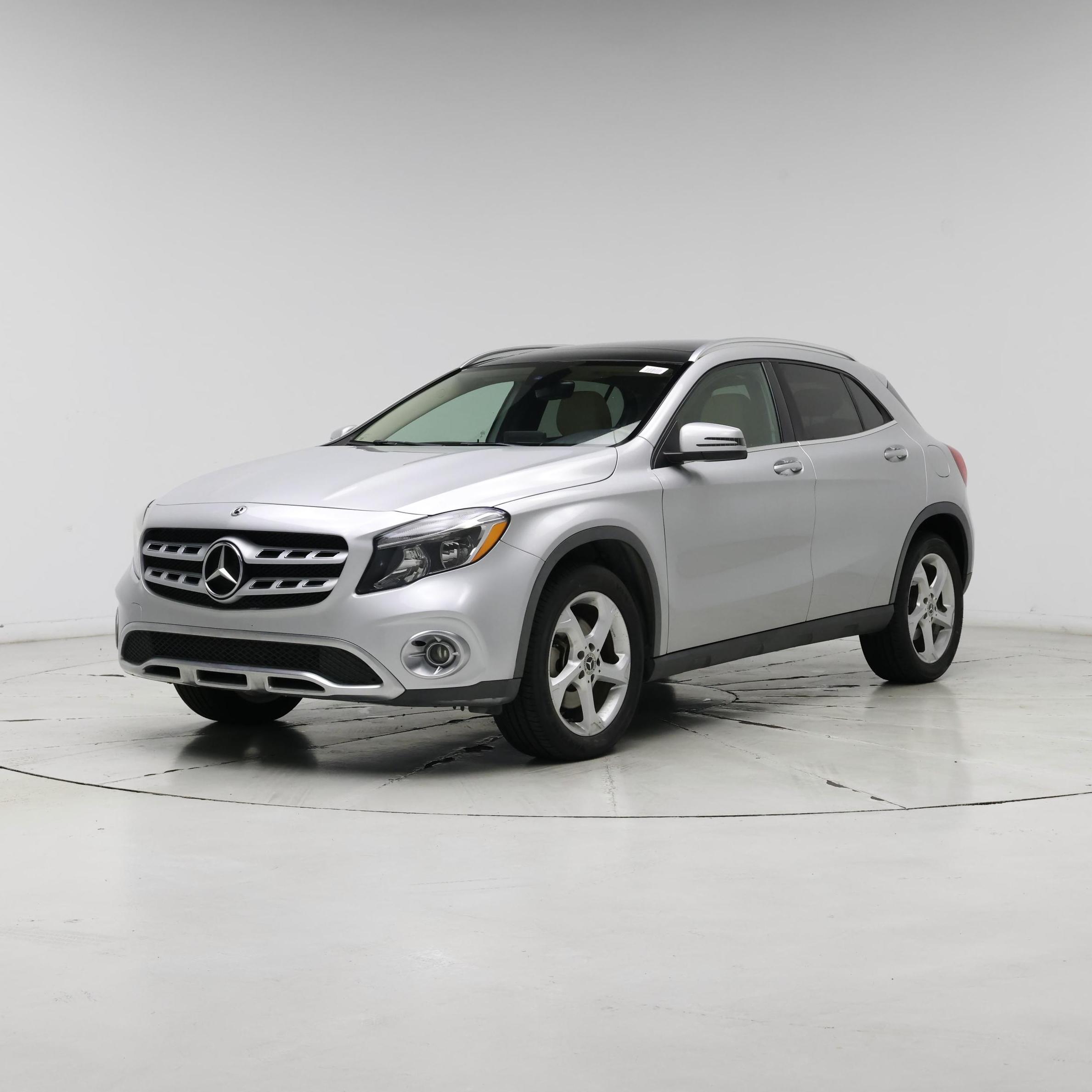 Thumbnail: 2018 Mercedes-Benz GLA - 4
