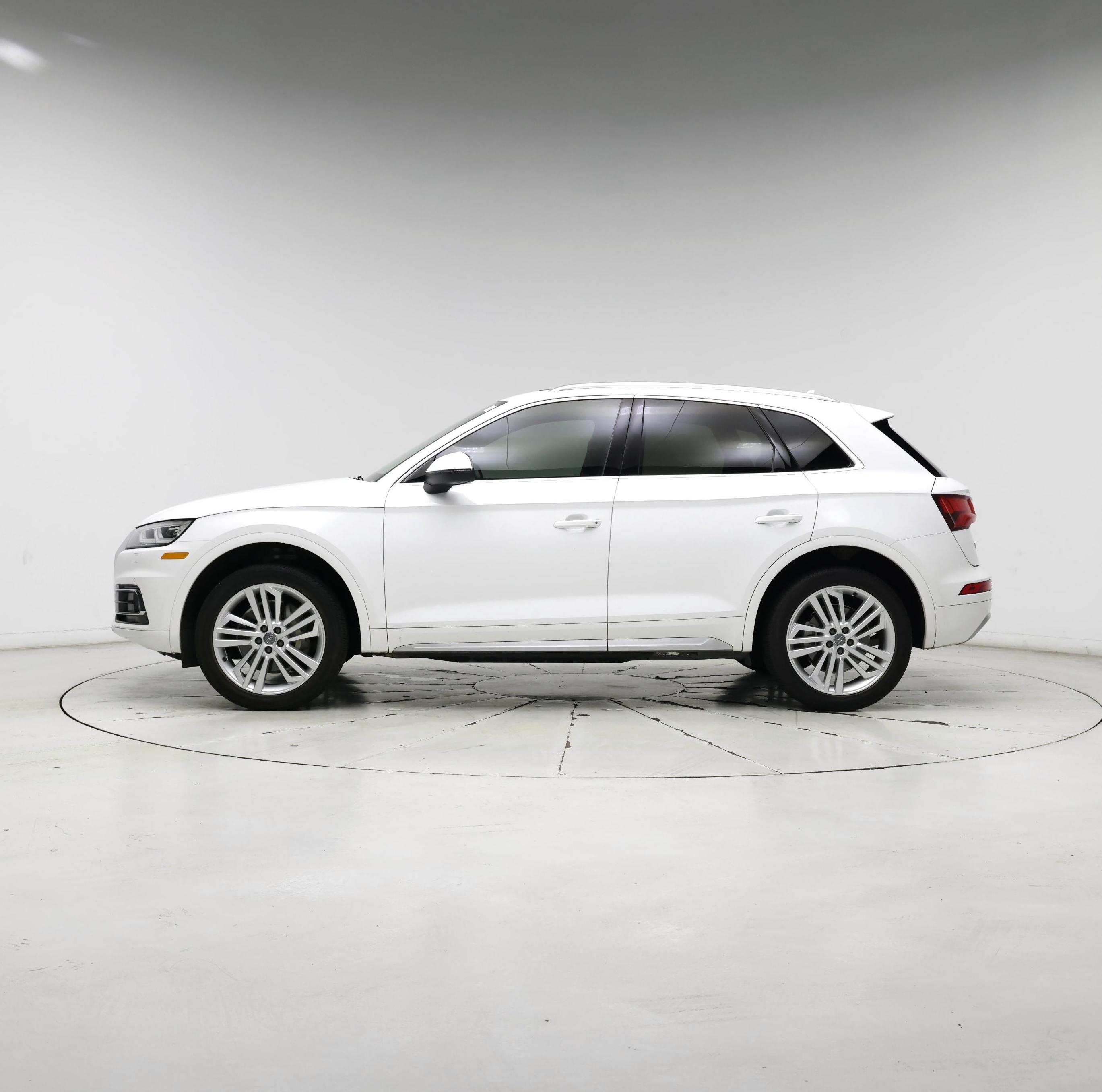 Thumbnail: 2018 Audi Q5 - 3