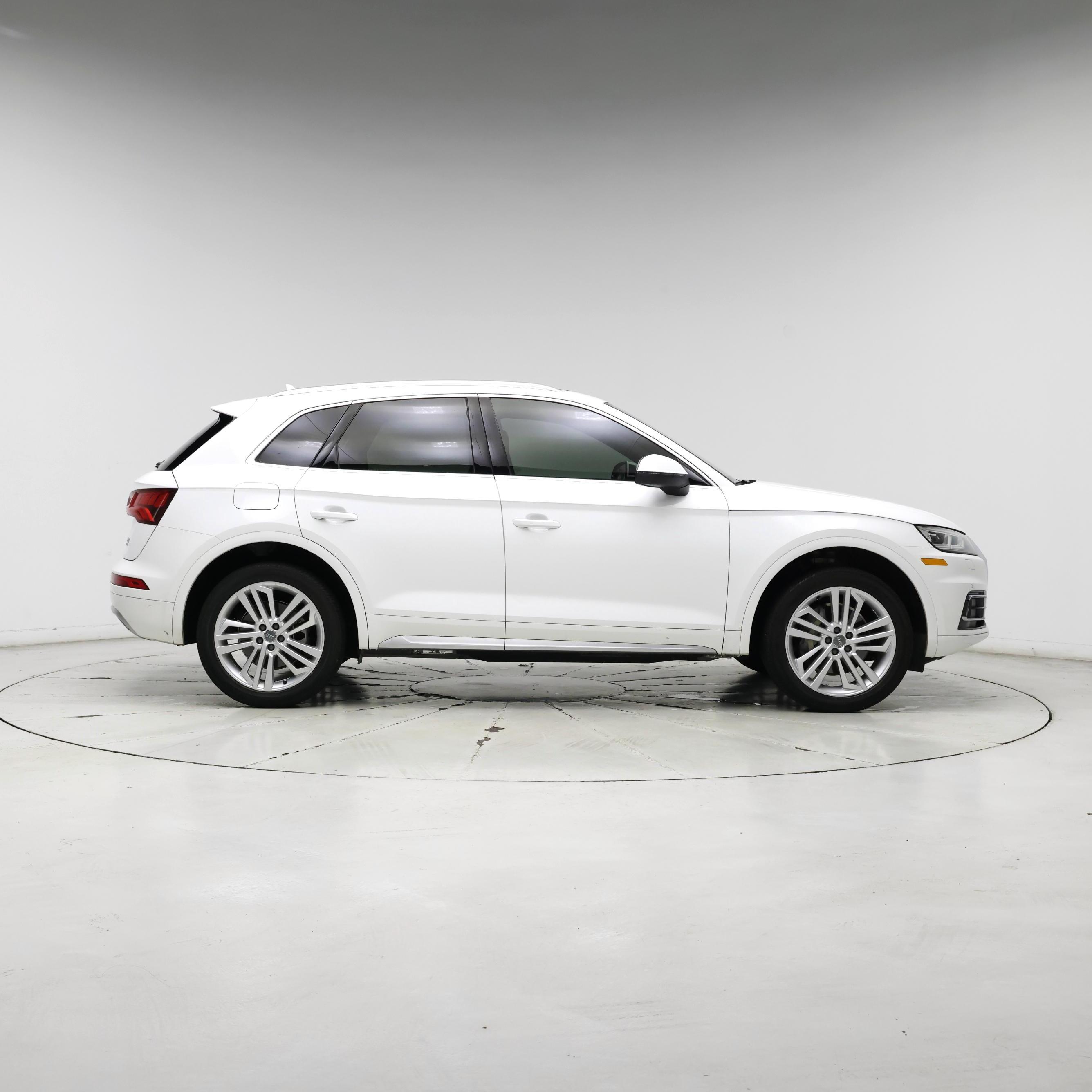 Thumbnail: 2018 Audi Q5 - 7