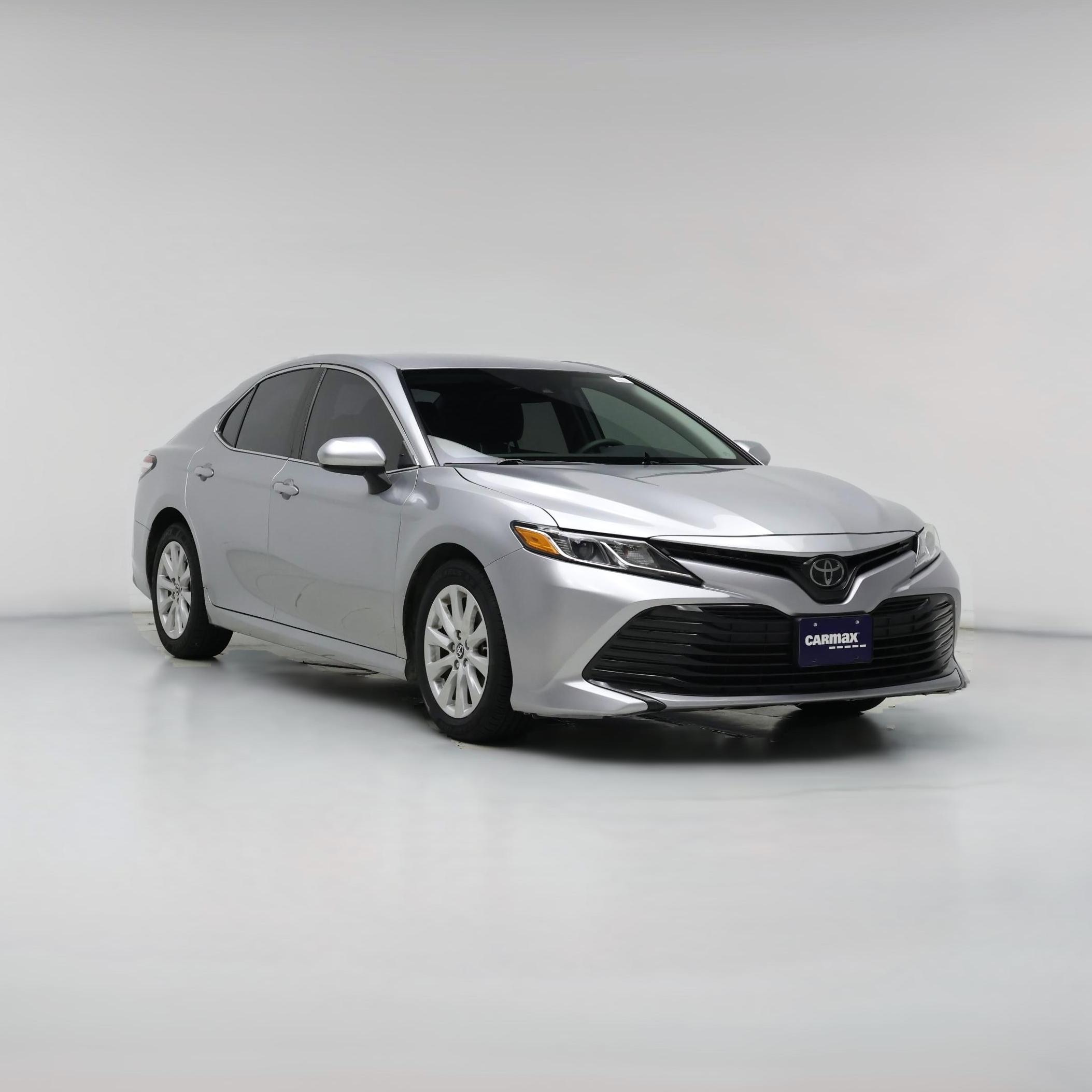 Thumbnail: 2019 Toyota Camry - 1