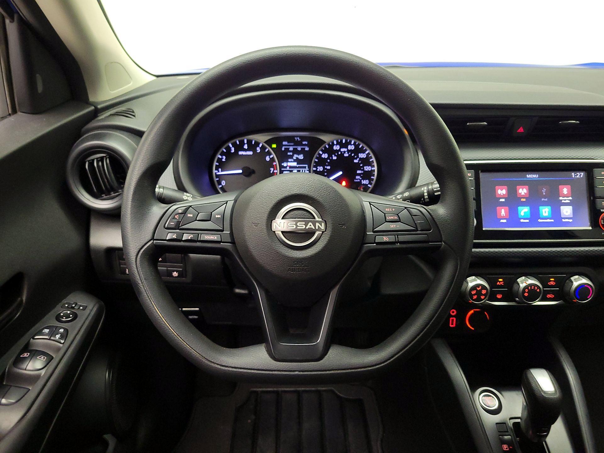 Thumbnail: 2023 Nissan Kicks - 10