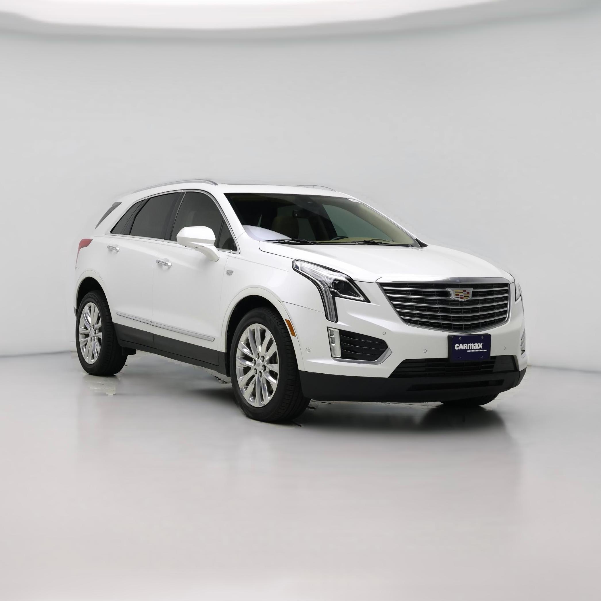 Thumbnail: 2019 Cadillac XT5 - 1