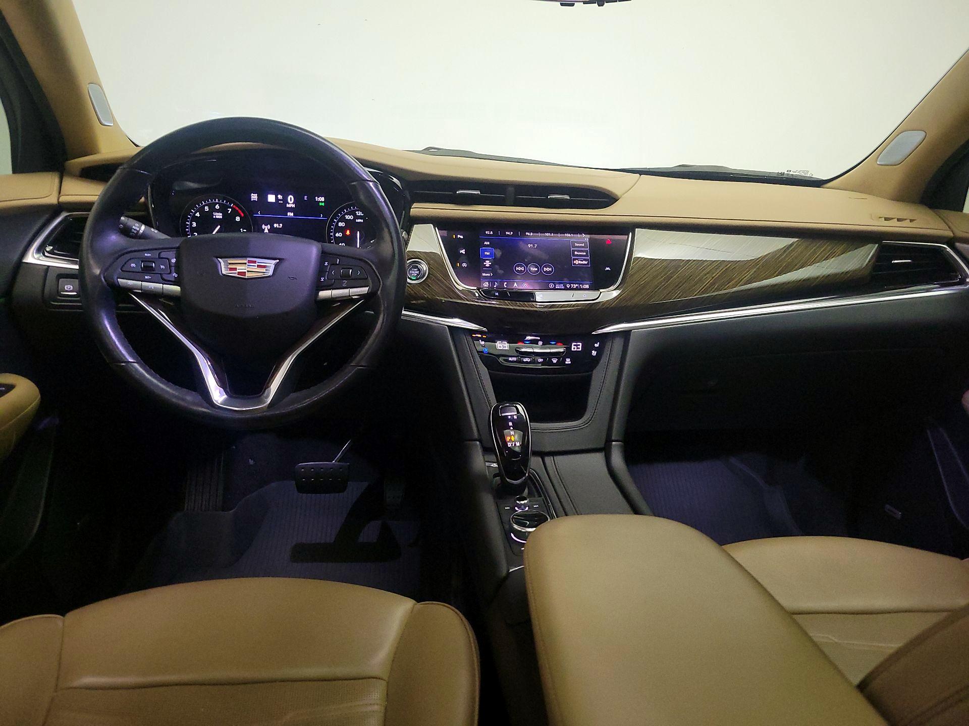Thumbnail: 2020 Cadillac XT6 - 9