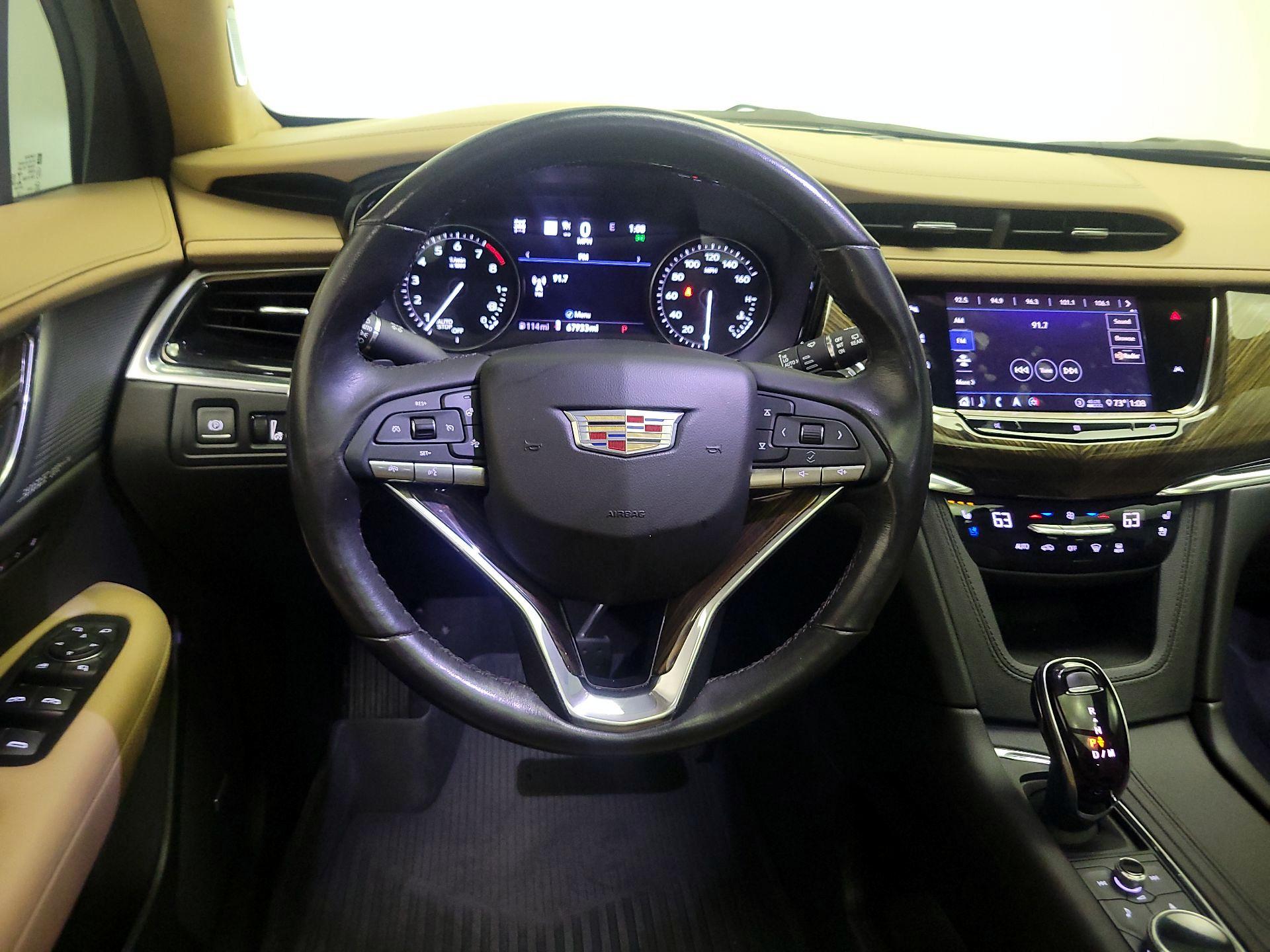Thumbnail: 2020 Cadillac XT6 - 10