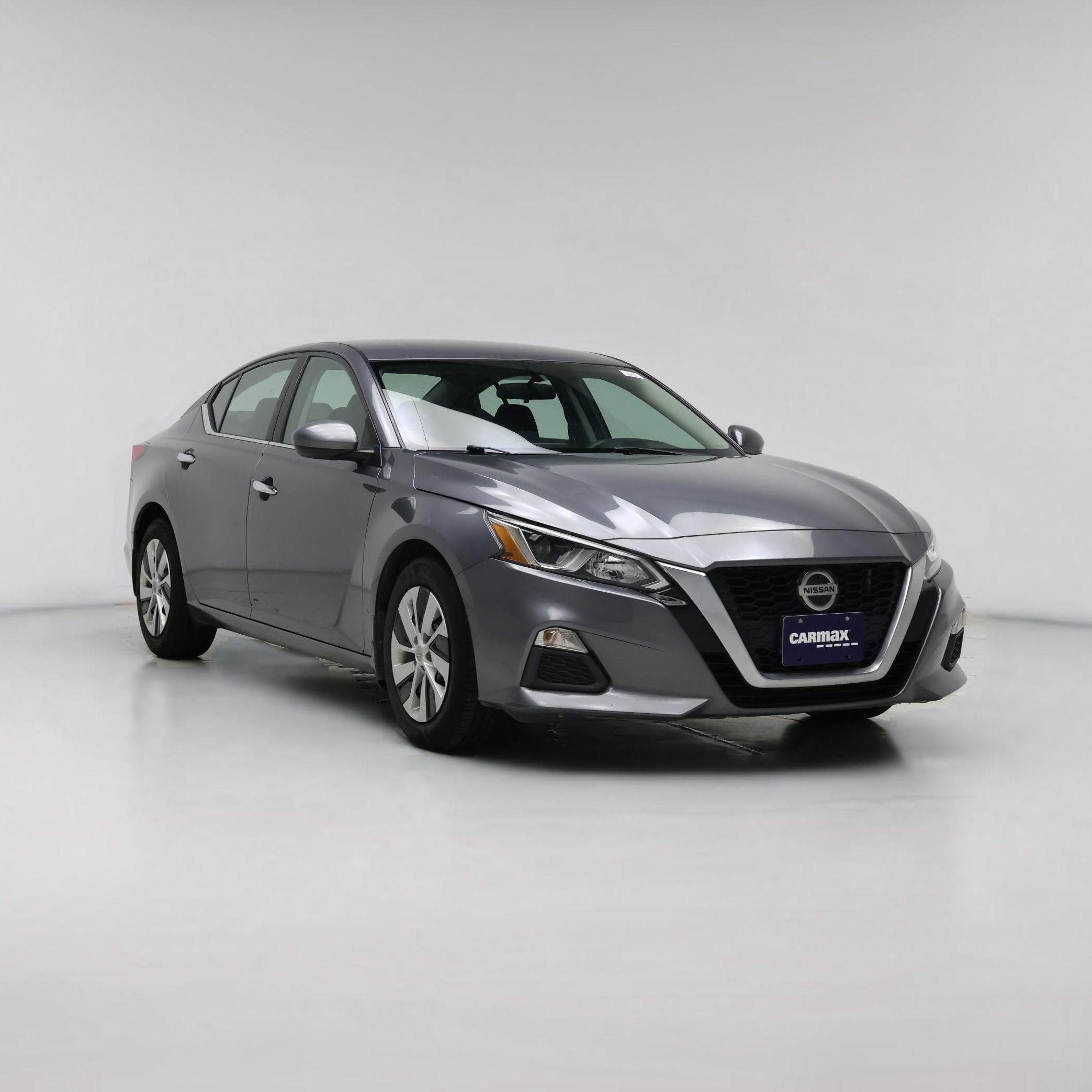 Thumbnail: 2020 Nissan Altima - 1