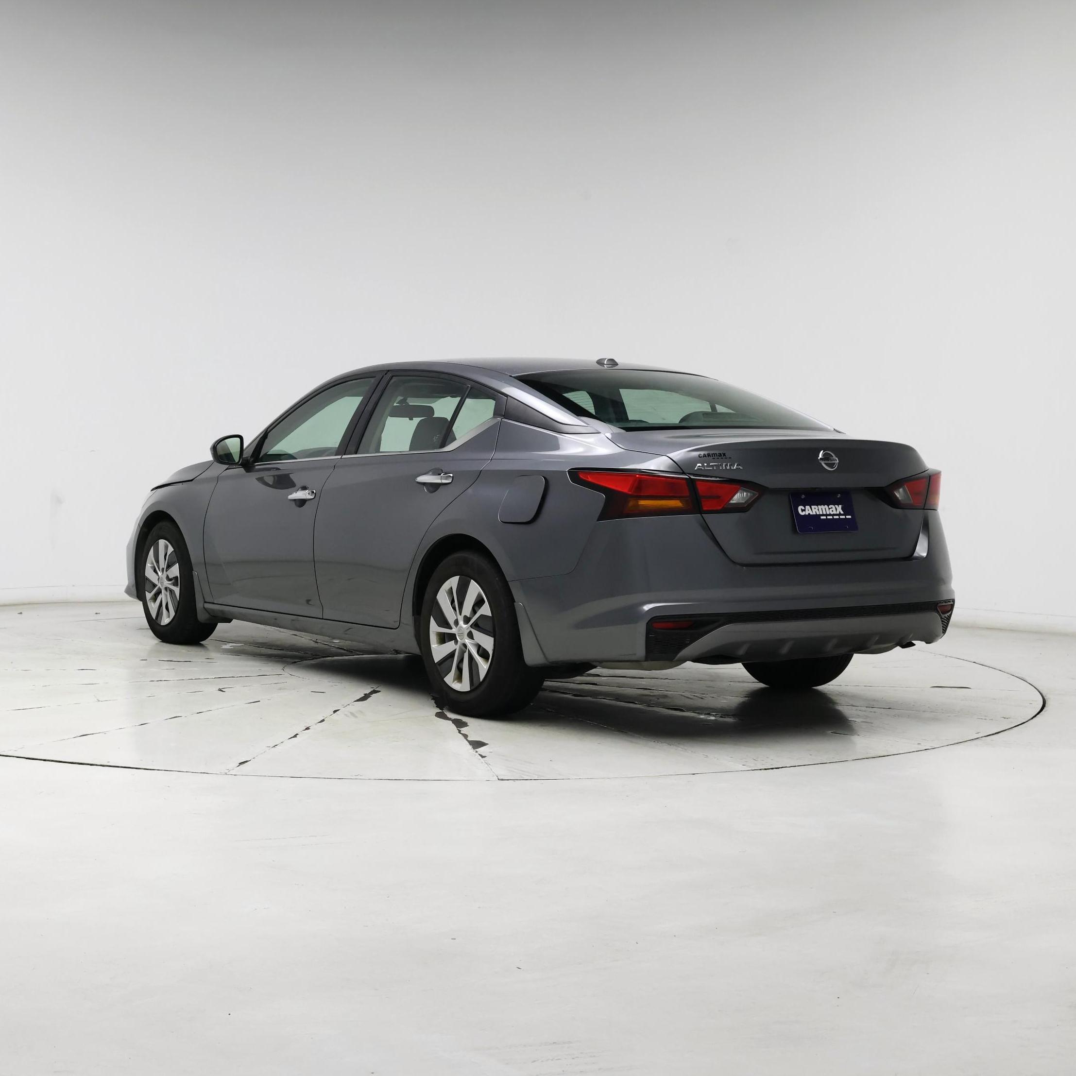 Thumbnail: 2020 Nissan Altima - 2