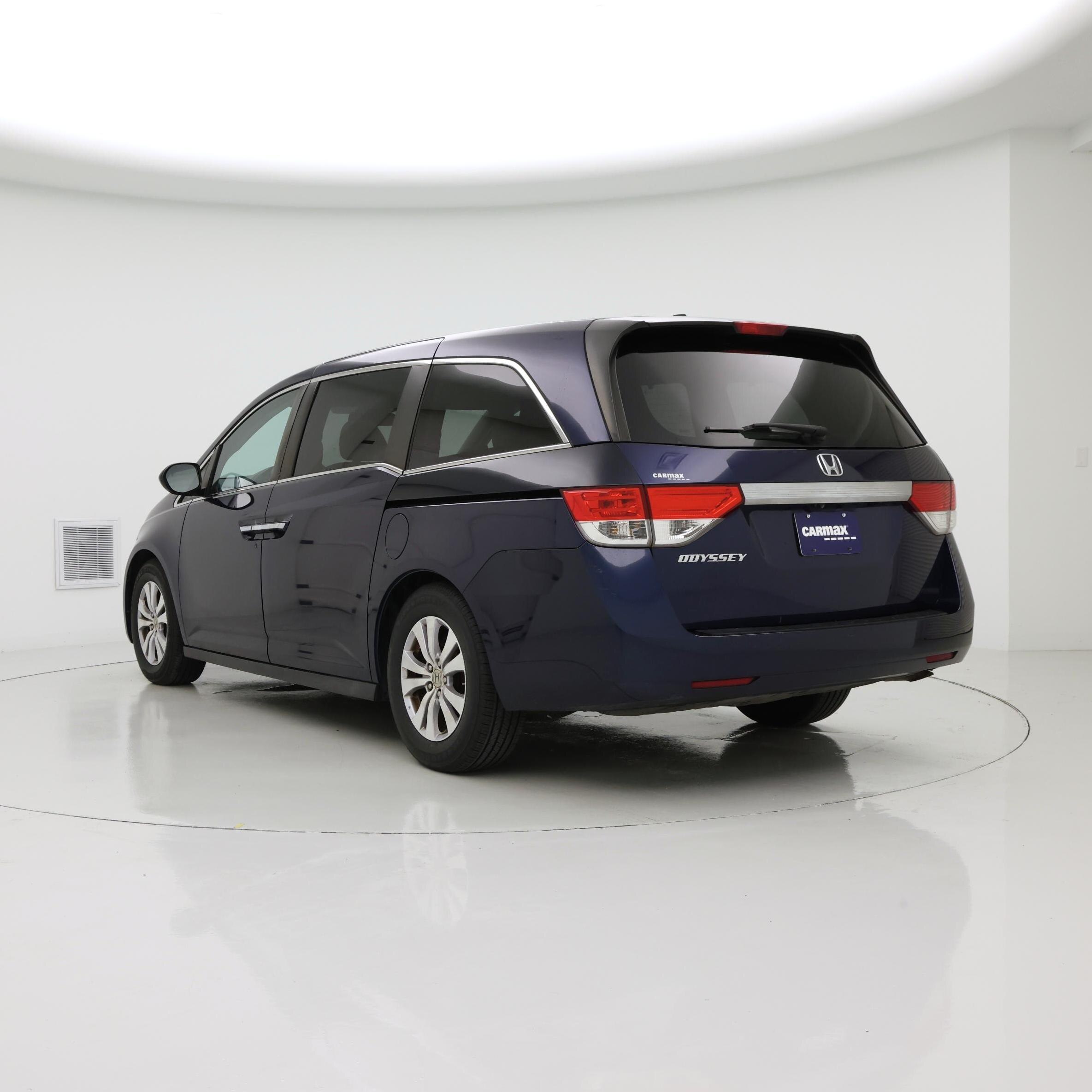 Thumbnail: 2015 Honda Odyssey - 2
