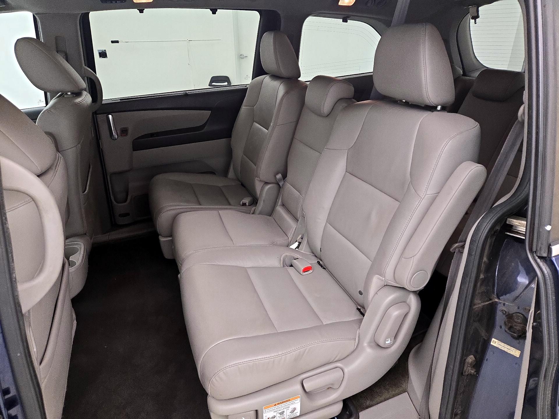 Thumbnail: 2015 Honda Odyssey - 20