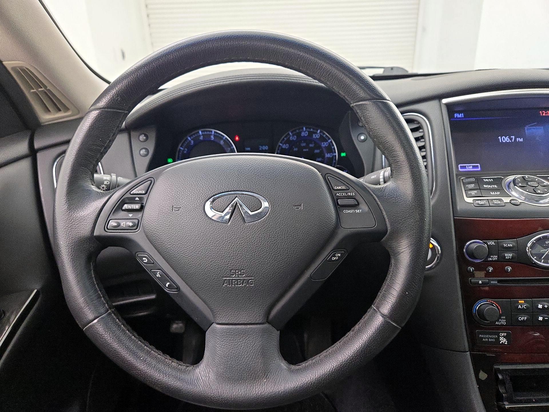 Thumbnail: 2017 INFINITI QX50 - 10