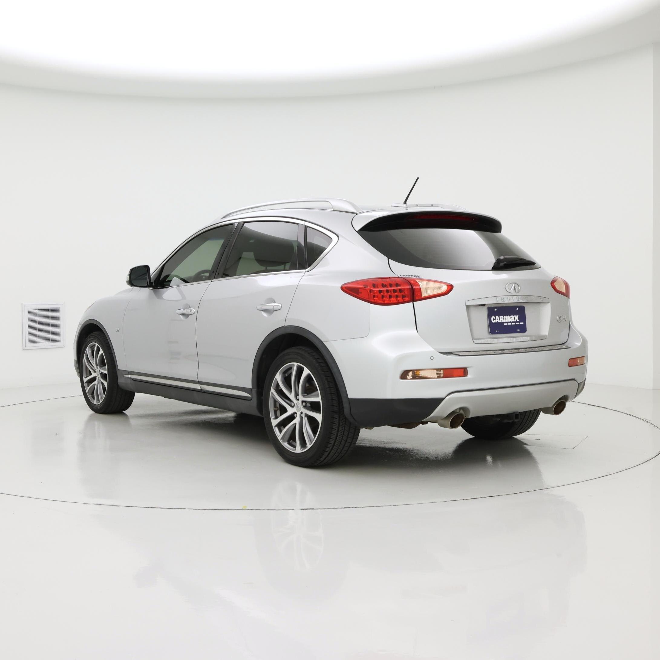 Thumbnail: 2017 INFINITI QX50 - 2