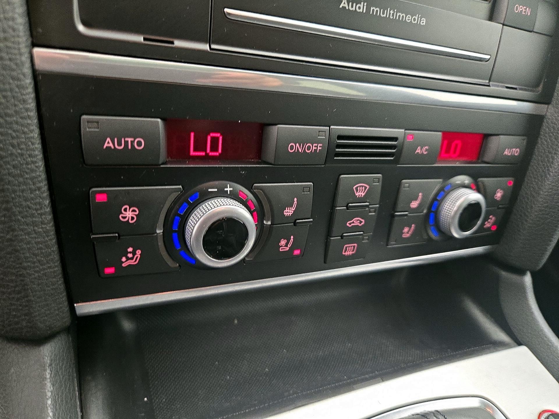 Thumbnail: 2014 Audi Q7 - 17