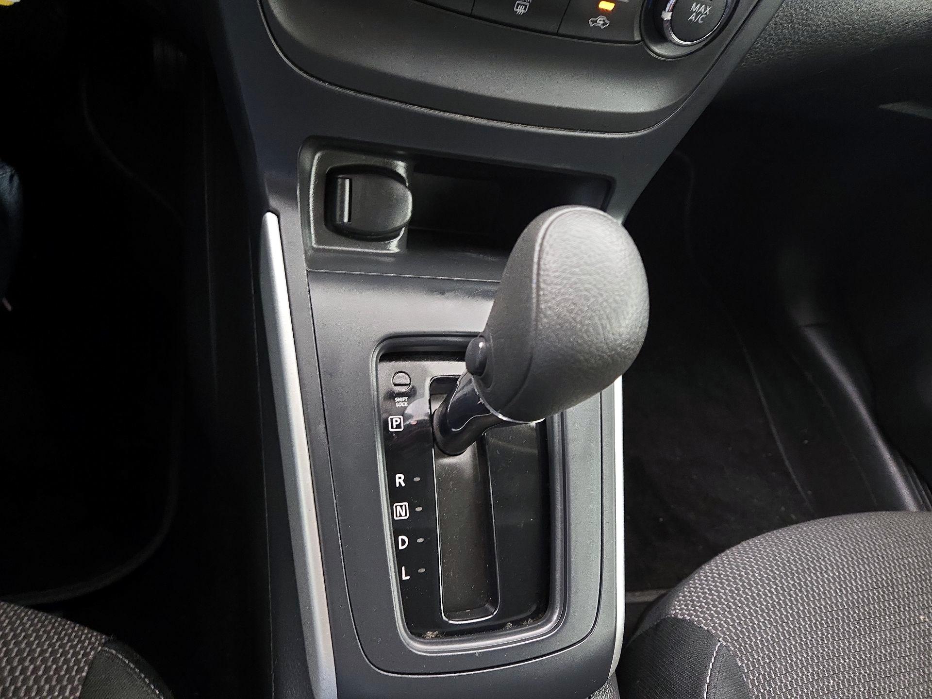 Thumbnail: 2019 Nissan Sentra - 17