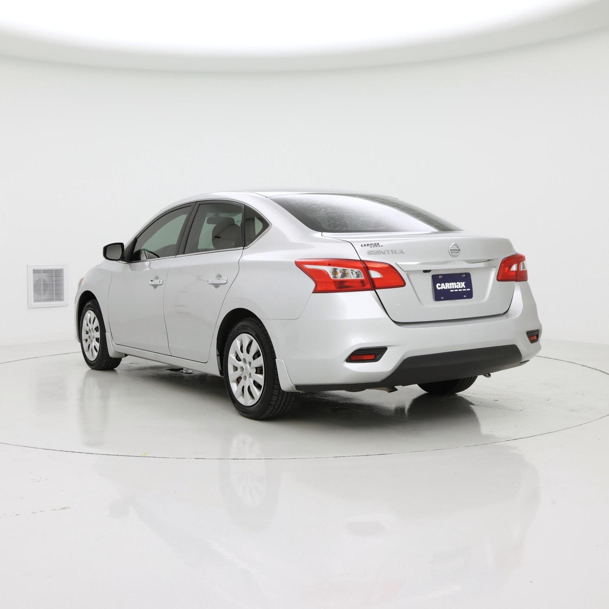 Thumbnail: 2019 Nissan Sentra - 2