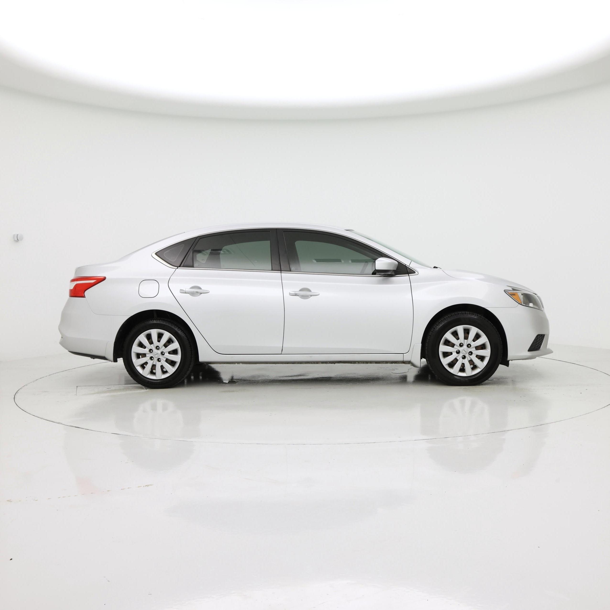 Thumbnail: 2019 Nissan Sentra - 7