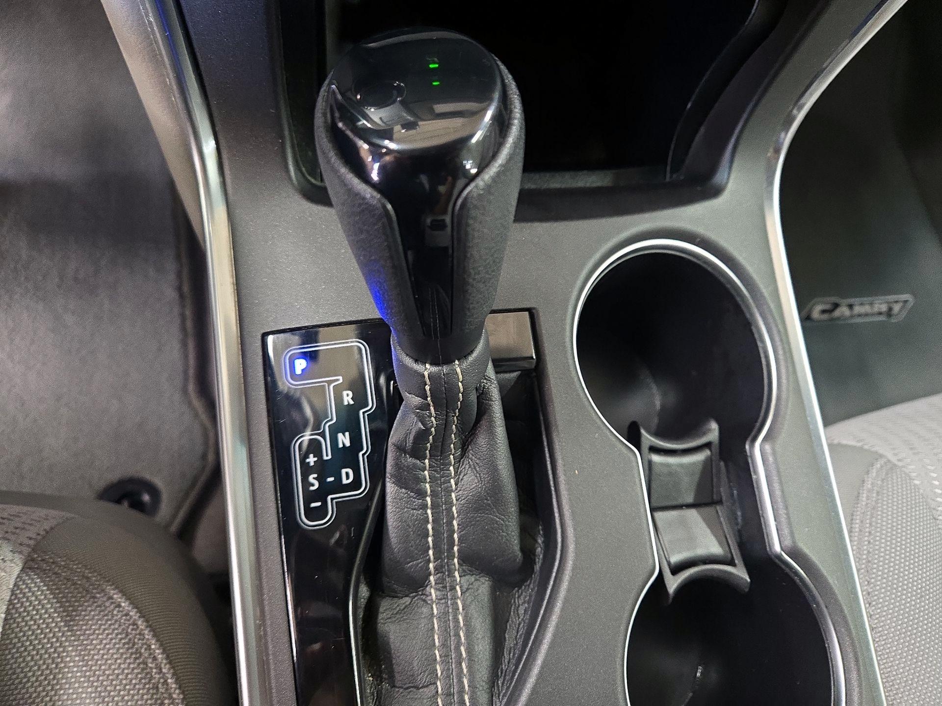Thumbnail: 2016 Toyota Camry - 16