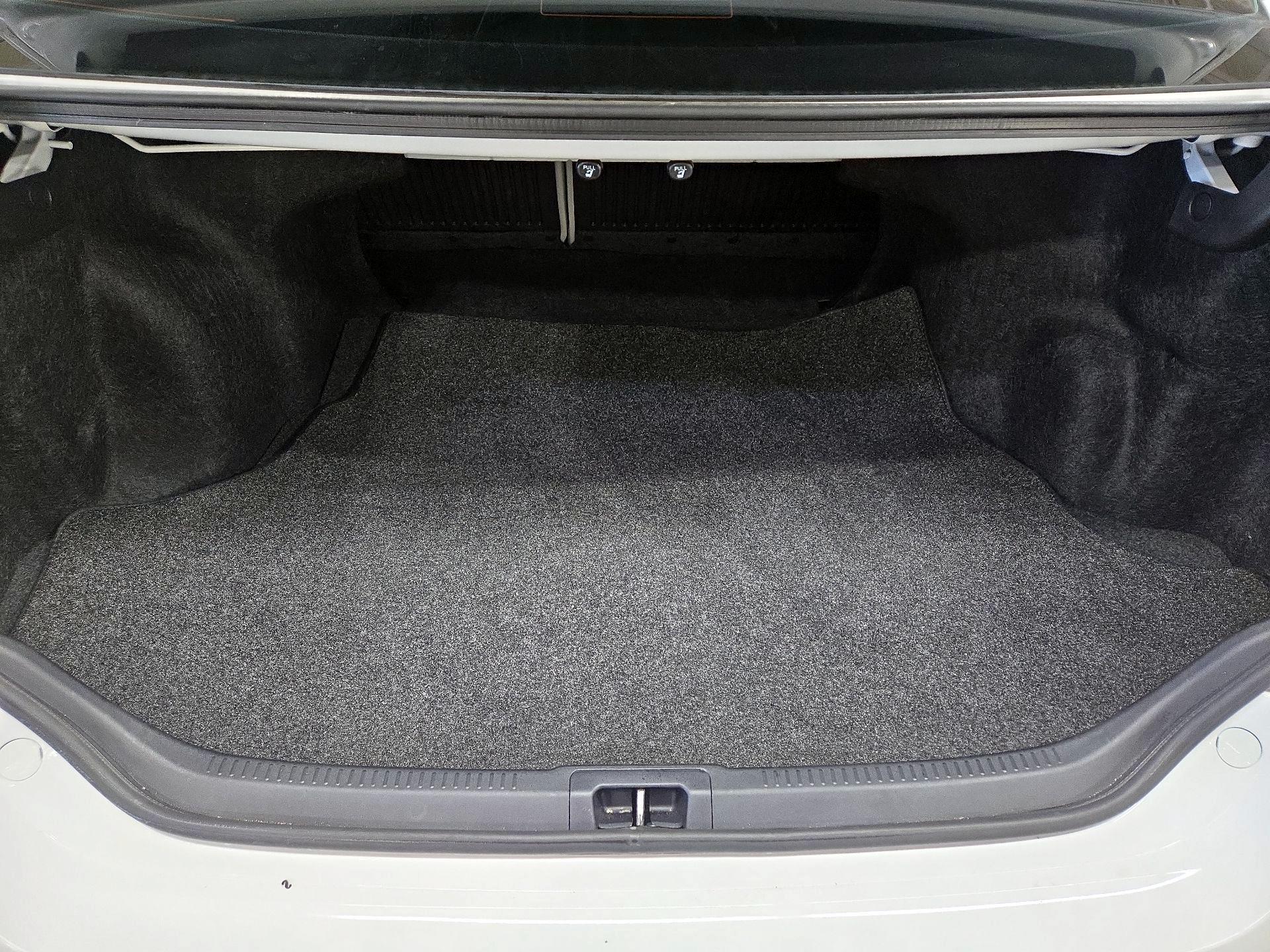 Thumbnail: 2016 Toyota Camry - 19