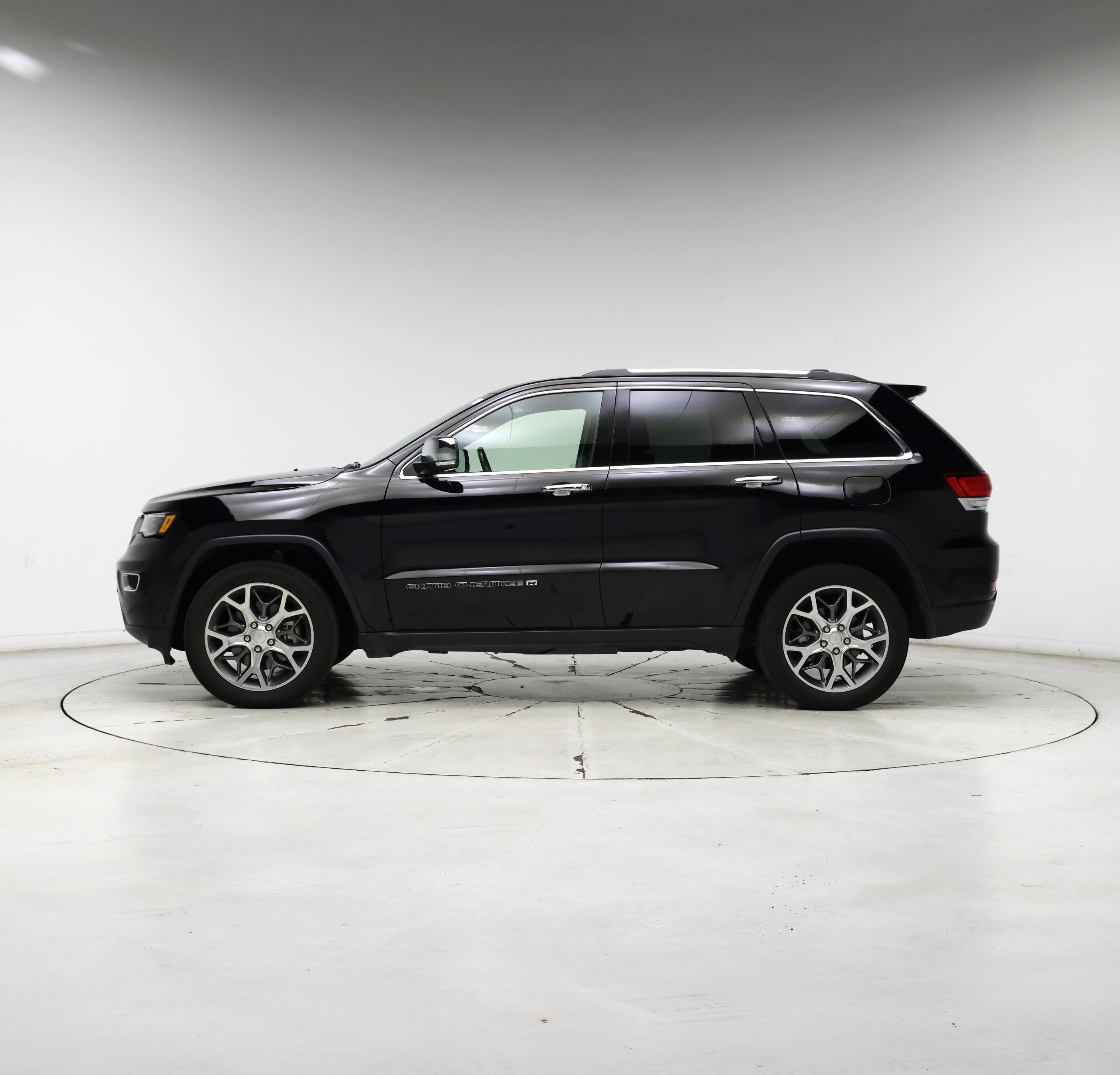 Thumbnail: 2022 Jeep Grand Cherokee - 3