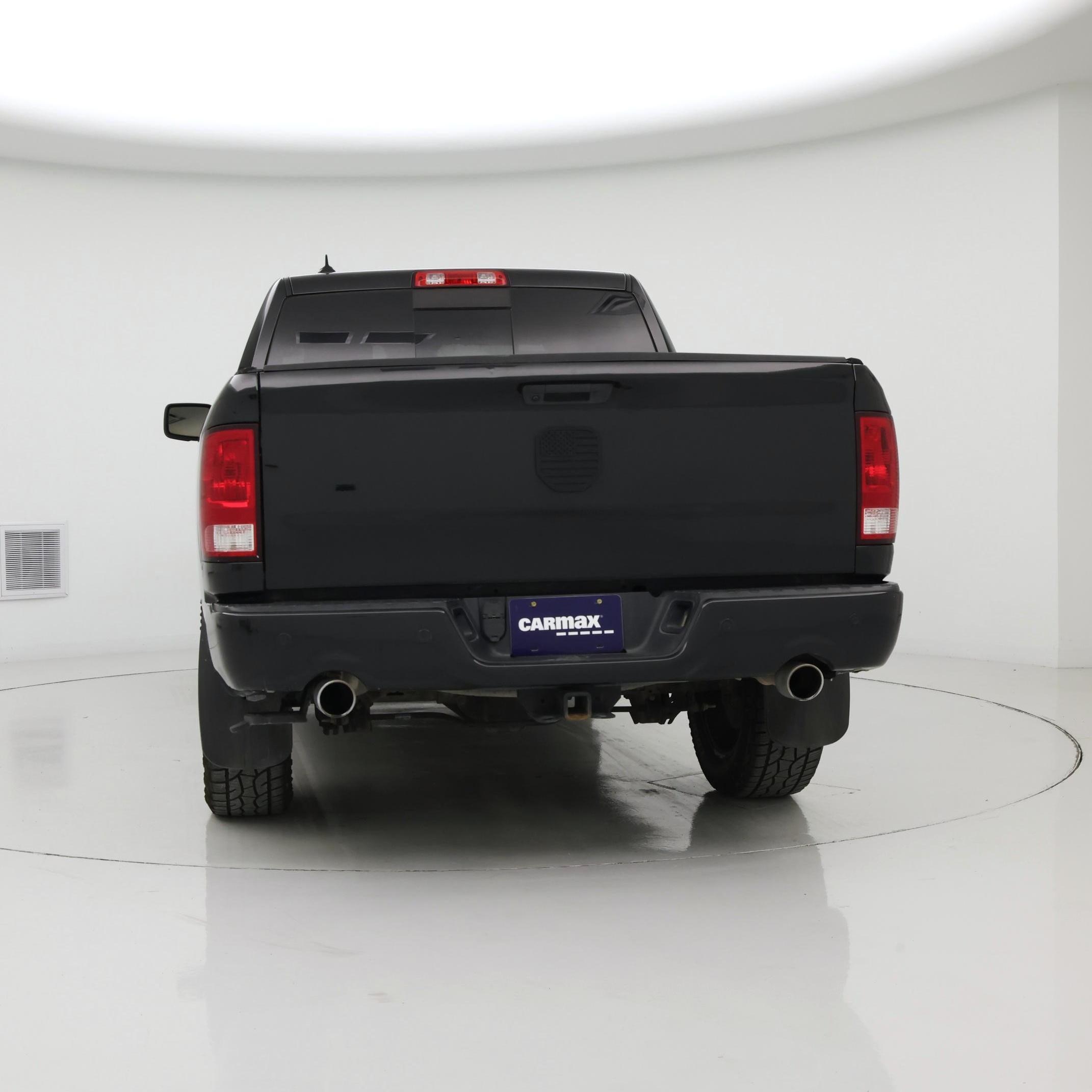 Thumbnail: 2019 RAM 1500 Classic - 6