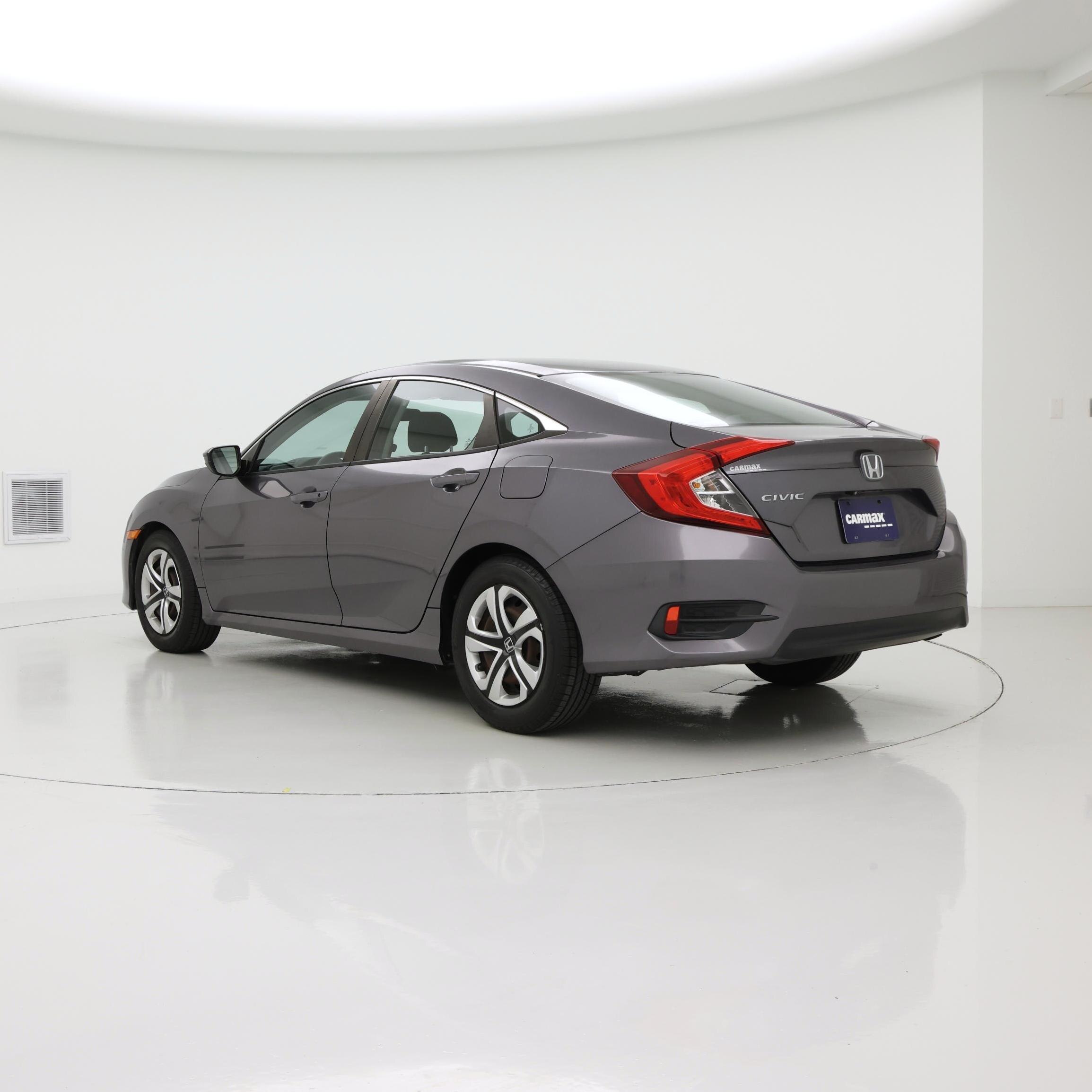Thumbnail: 2017 Honda Civic - 2