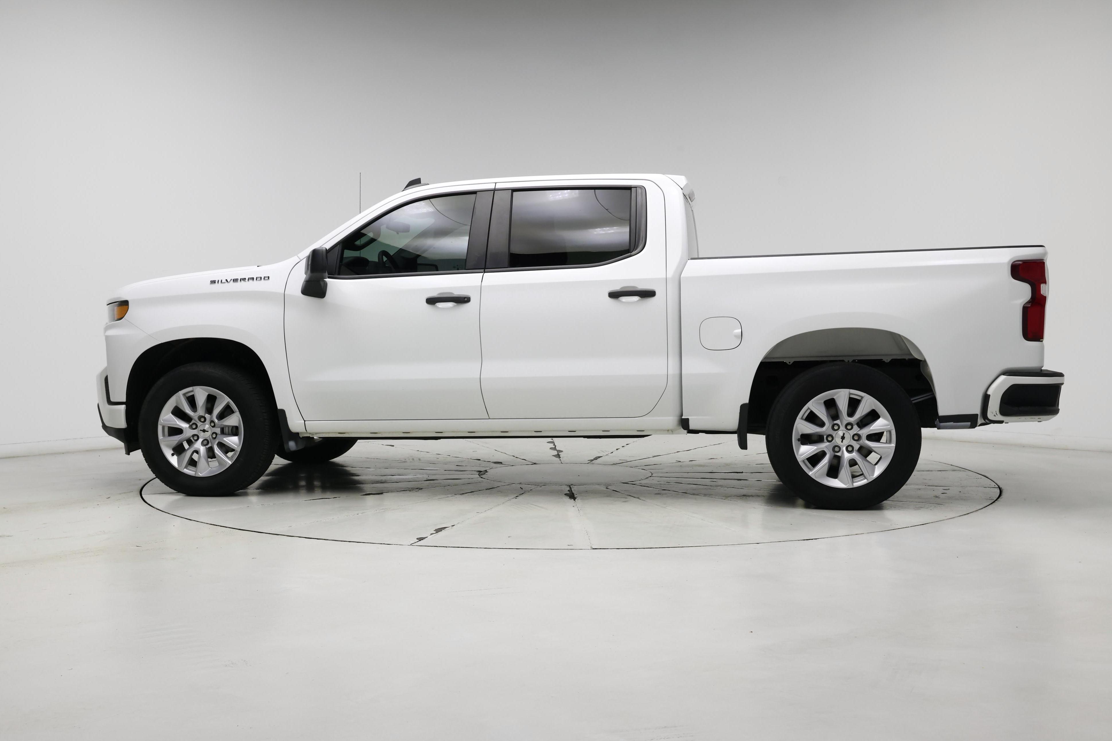 Thumbnail: 2021 Chevrolet Silverado 1500 - 3
