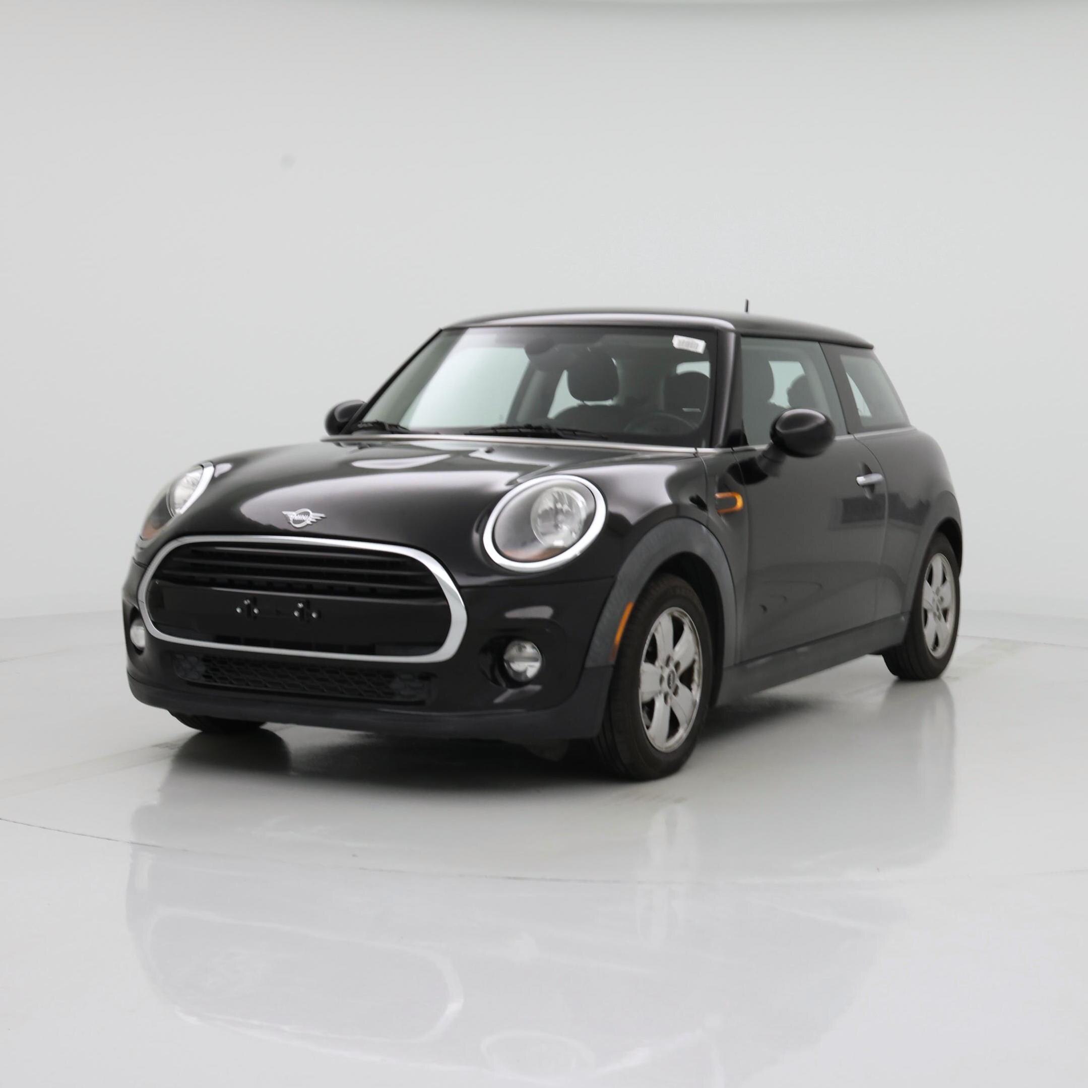 Thumbnail: 2019 MINI Cooper Hardtop - 4