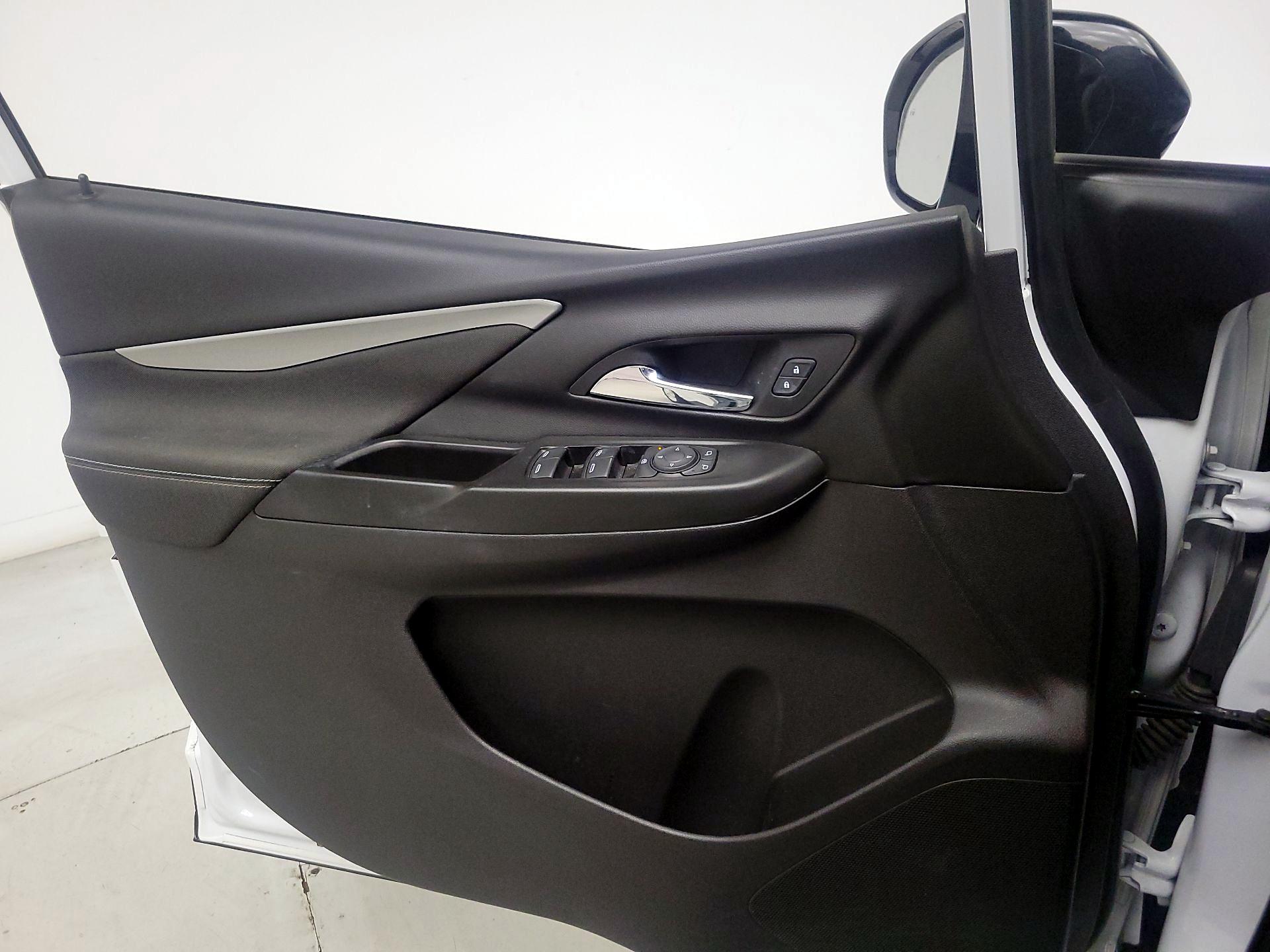 Thumbnail: 2023 Chevrolet Bolt EV - 12