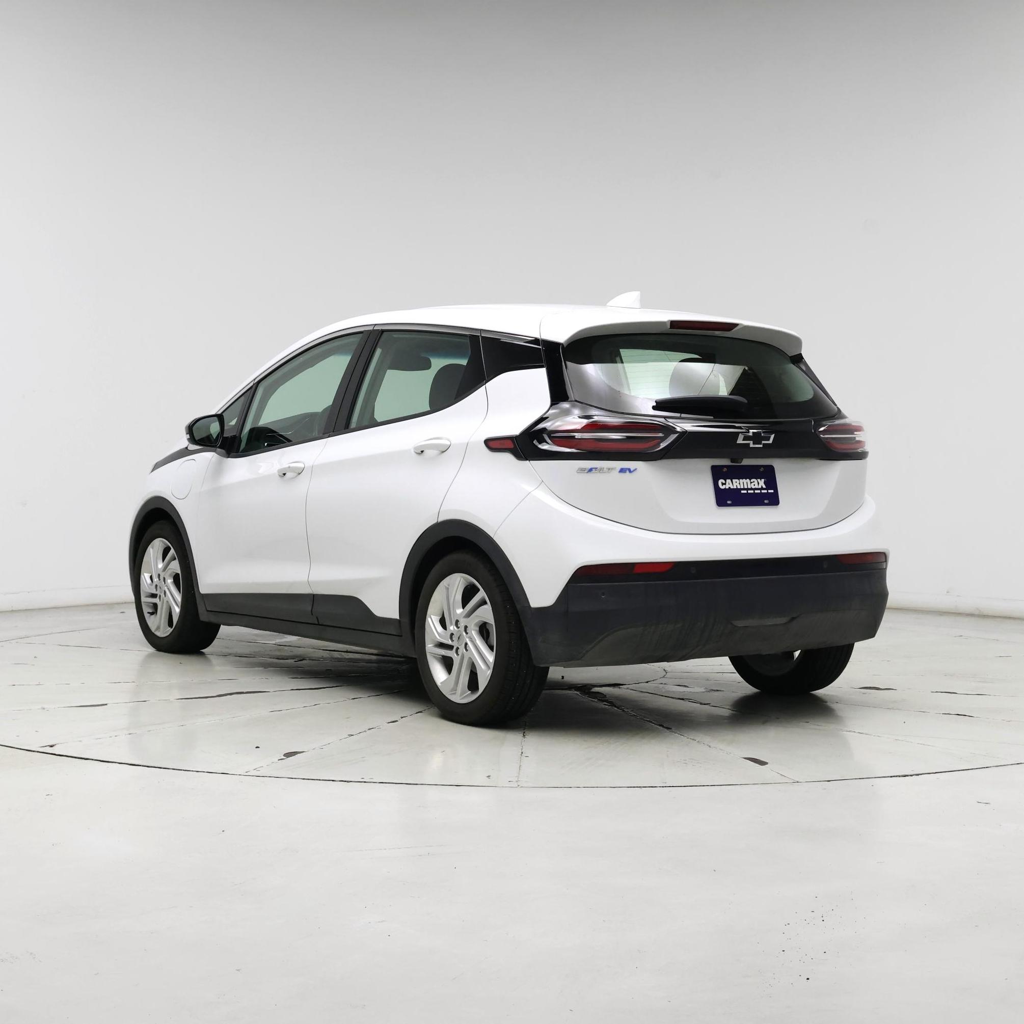 Thumbnail: 2023 Chevrolet Bolt EV - 2