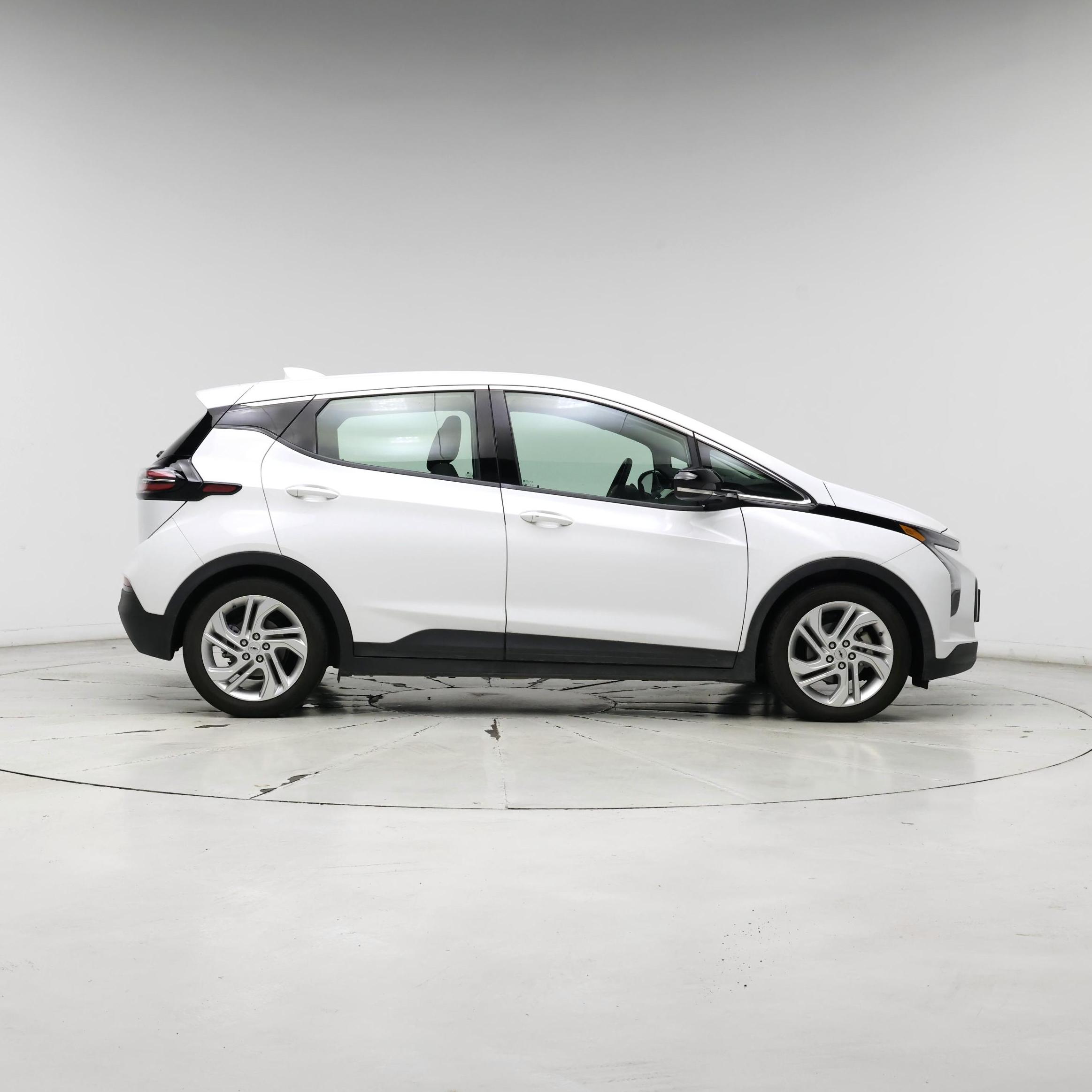 Thumbnail: 2023 Chevrolet Bolt EV - 7