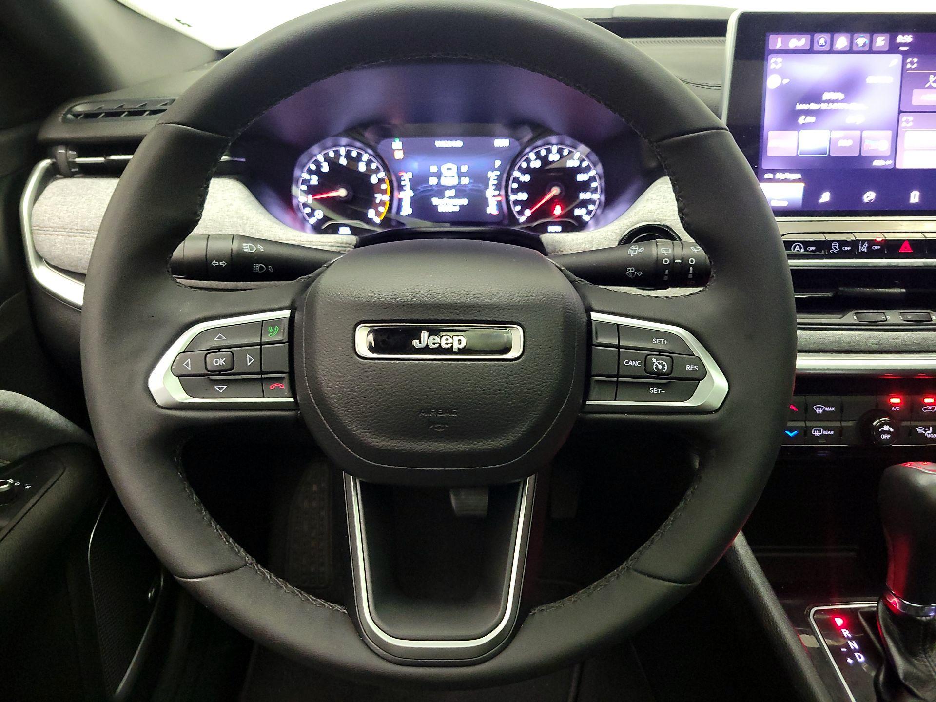 Thumbnail: 2024 Jeep Compass - 10