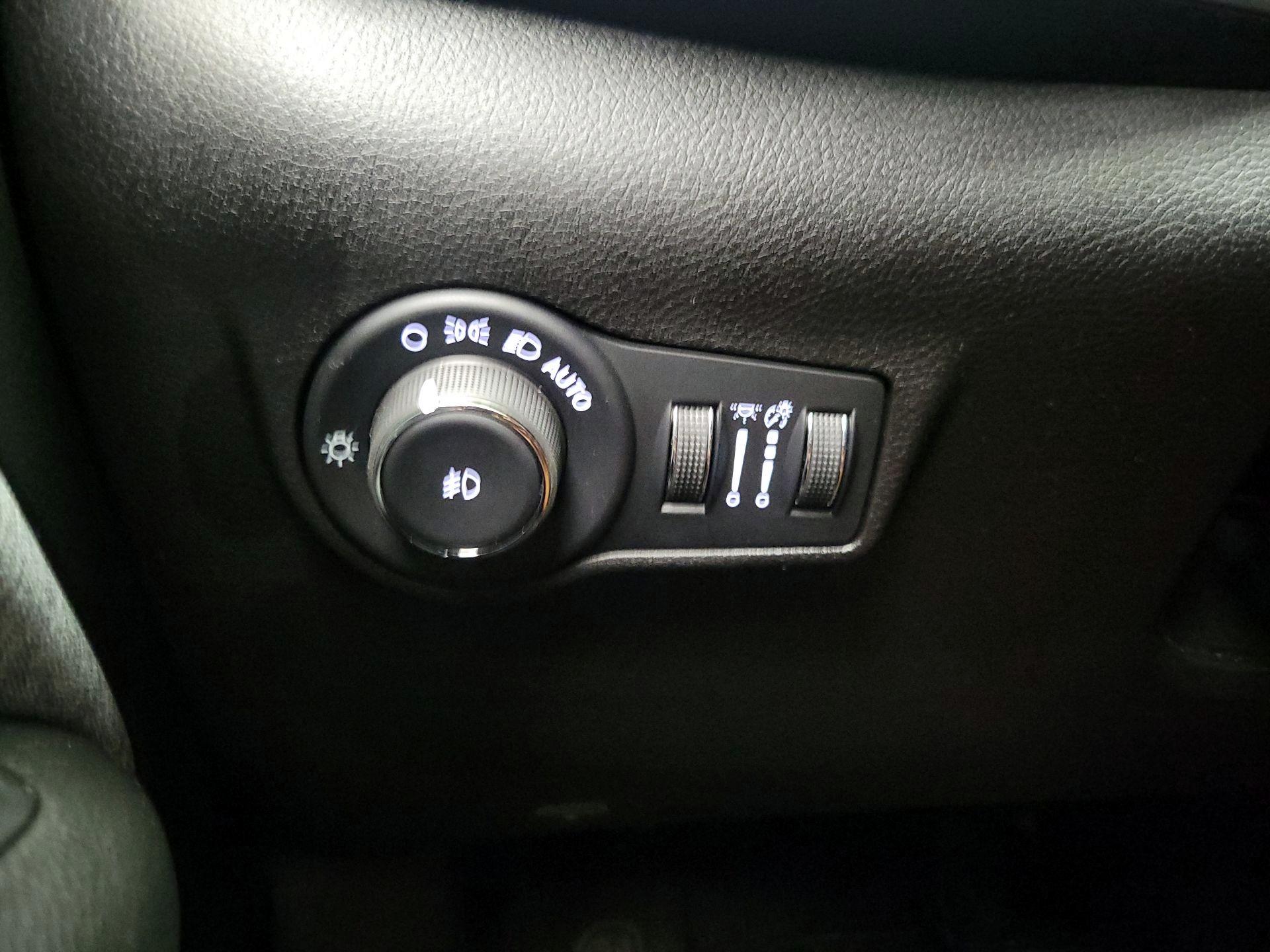 Thumbnail: 2024 Jeep Compass - 13