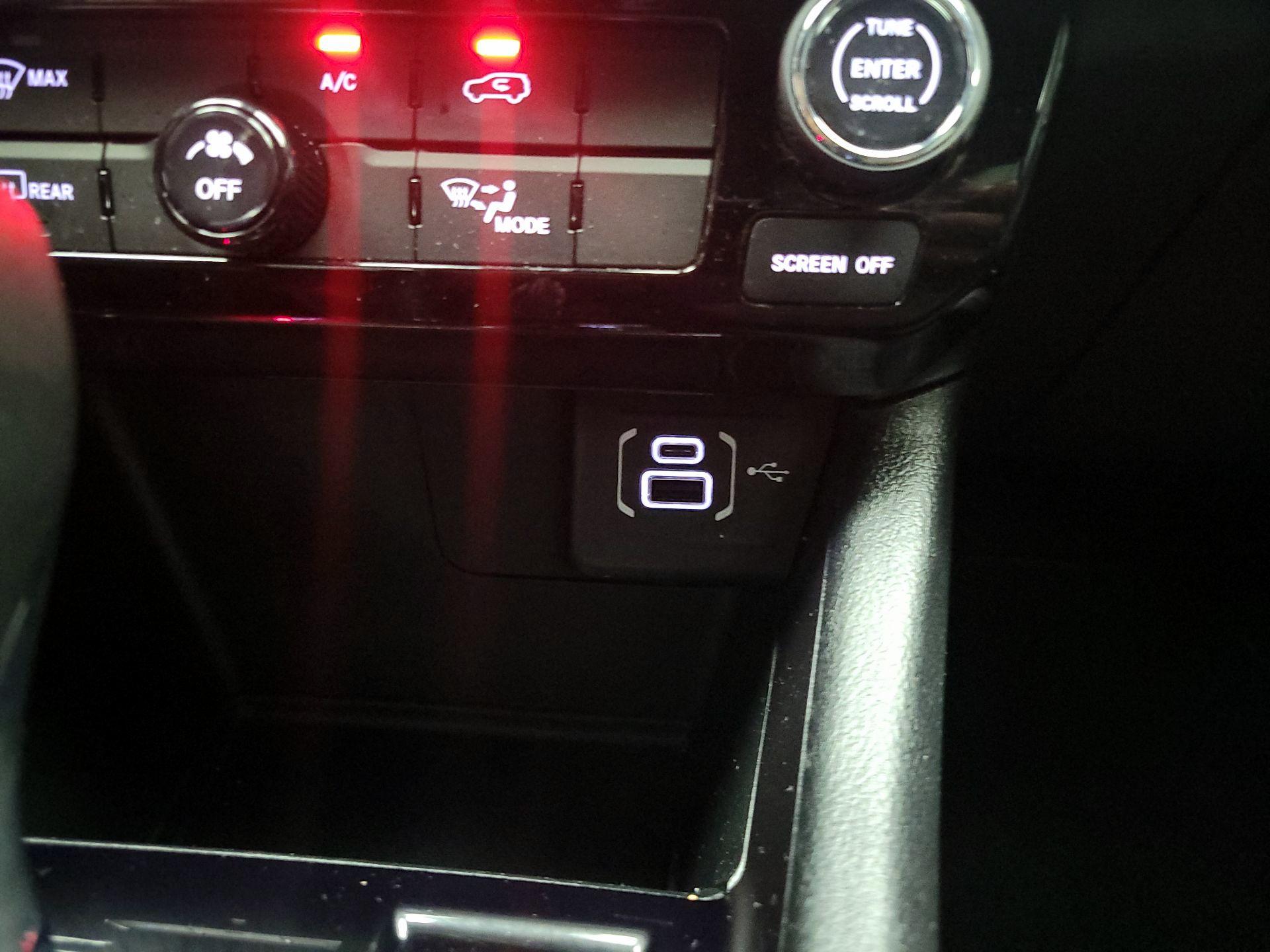 Thumbnail: 2024 Jeep Compass - 18