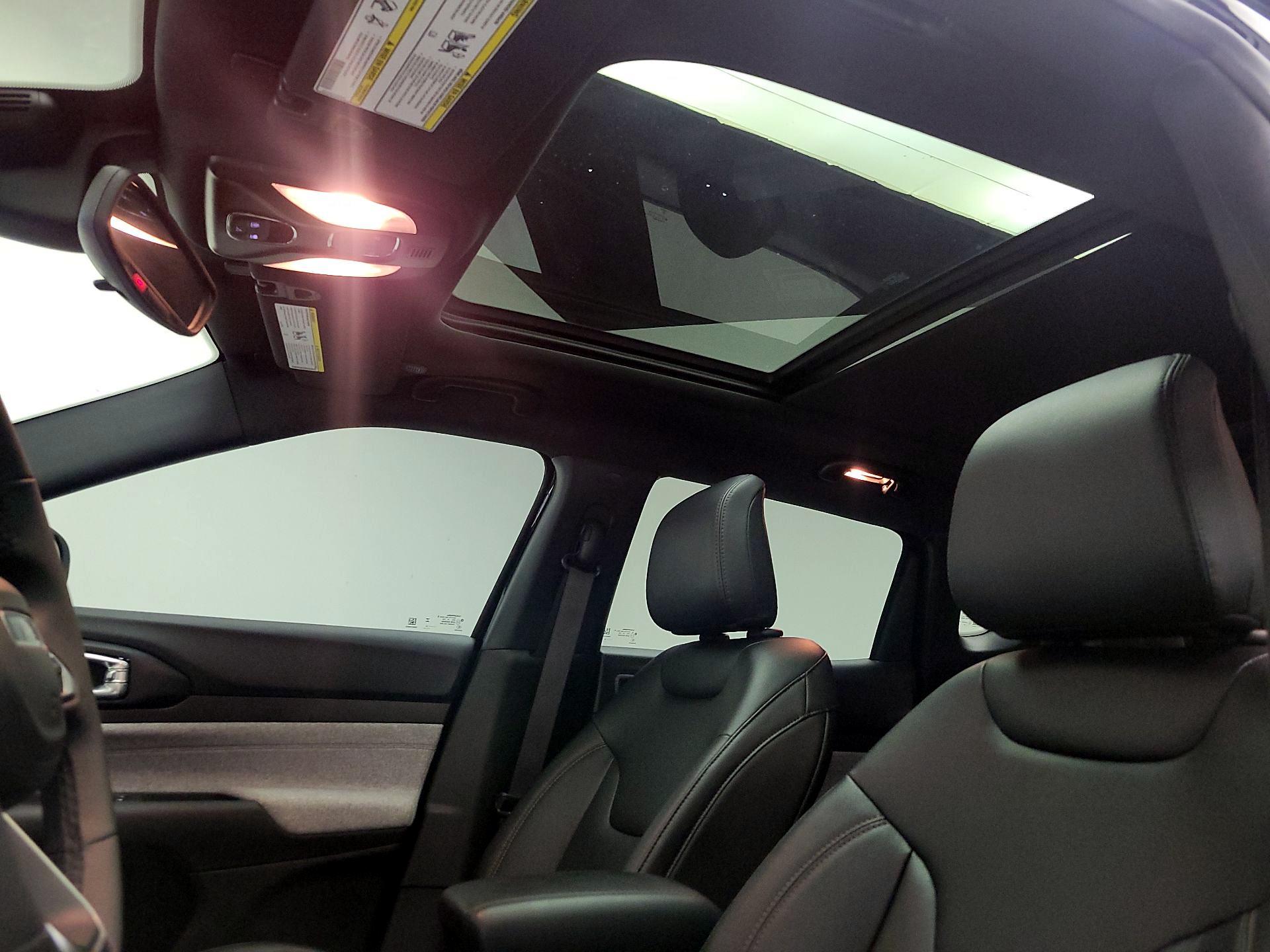 Thumbnail: 2024 Jeep Compass - 19