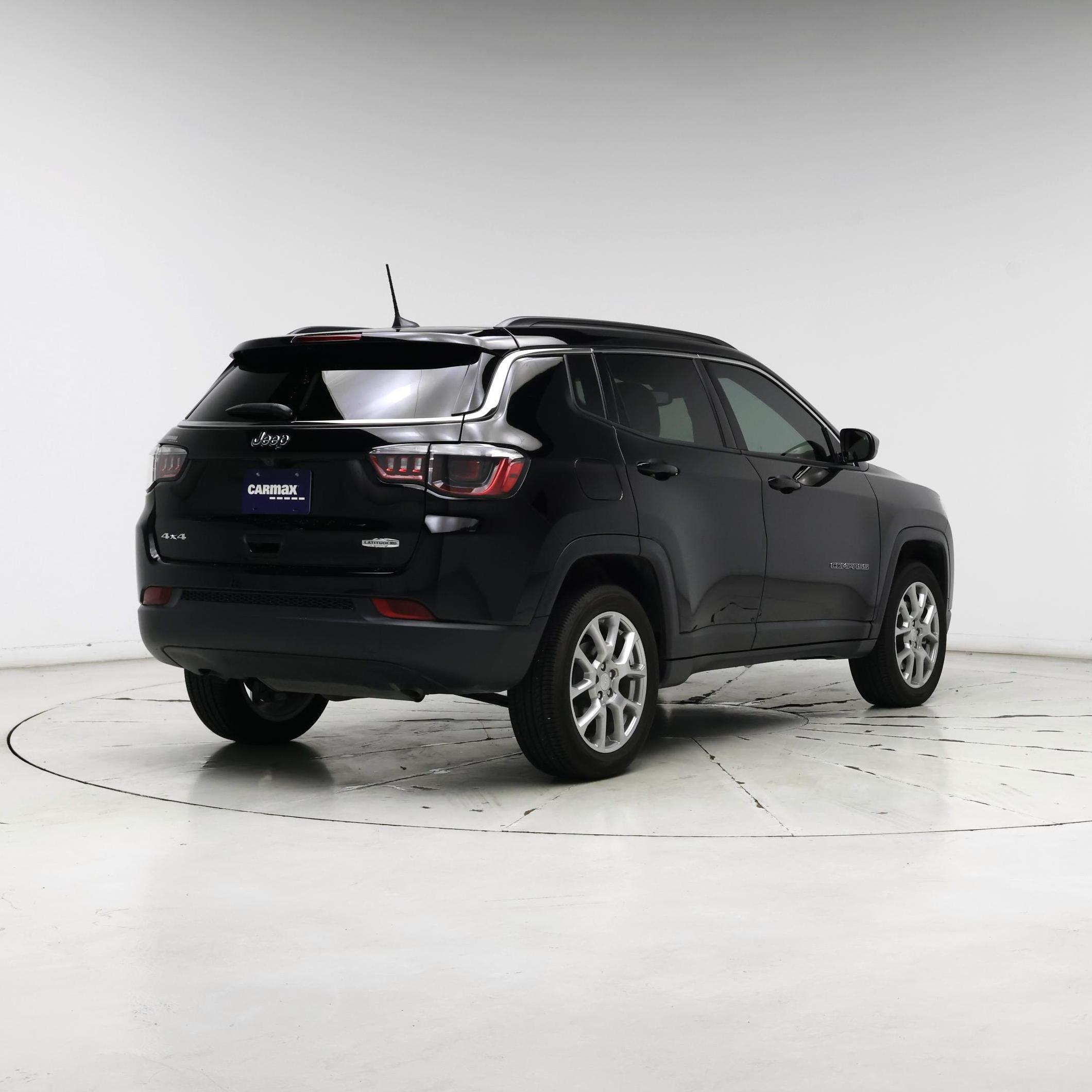 Thumbnail: 2024 Jeep Compass - 8