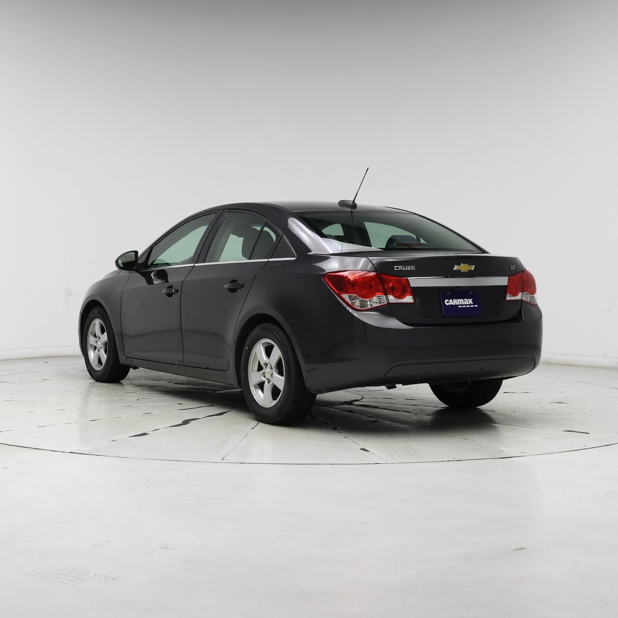 Thumbnail: 2016 Chevrolet Cruze - 2